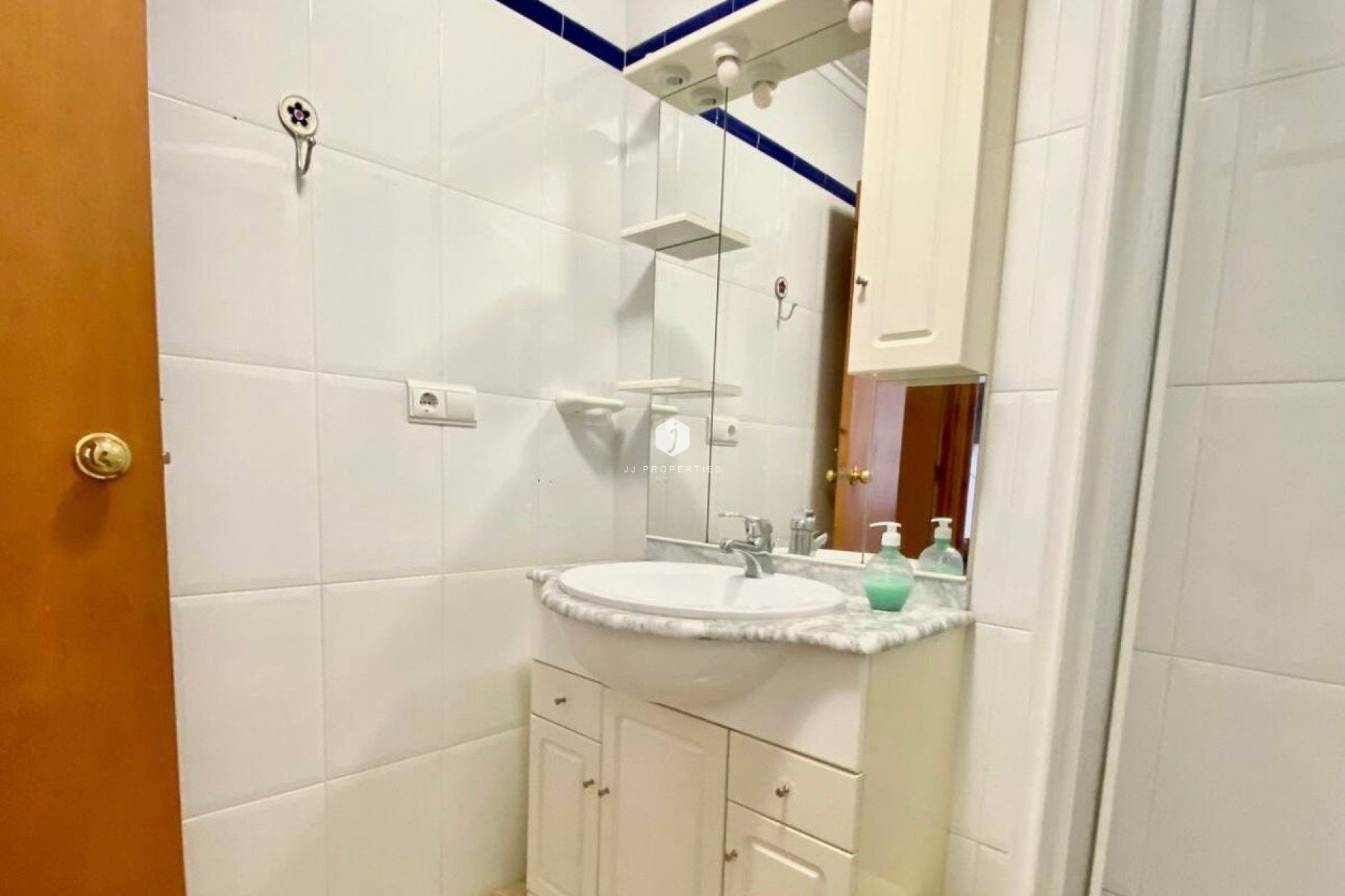 Aus zweiter Hand - Chalet -
Torrevieja - Costa Blanca