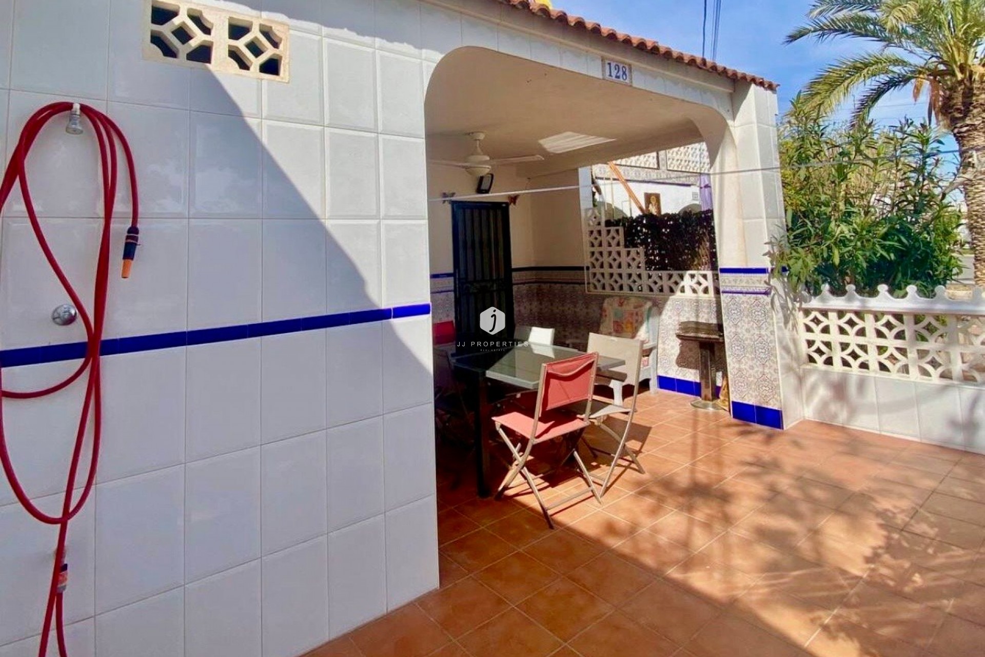Aus zweiter Hand - Chalet -
Torrevieja - Costa Blanca