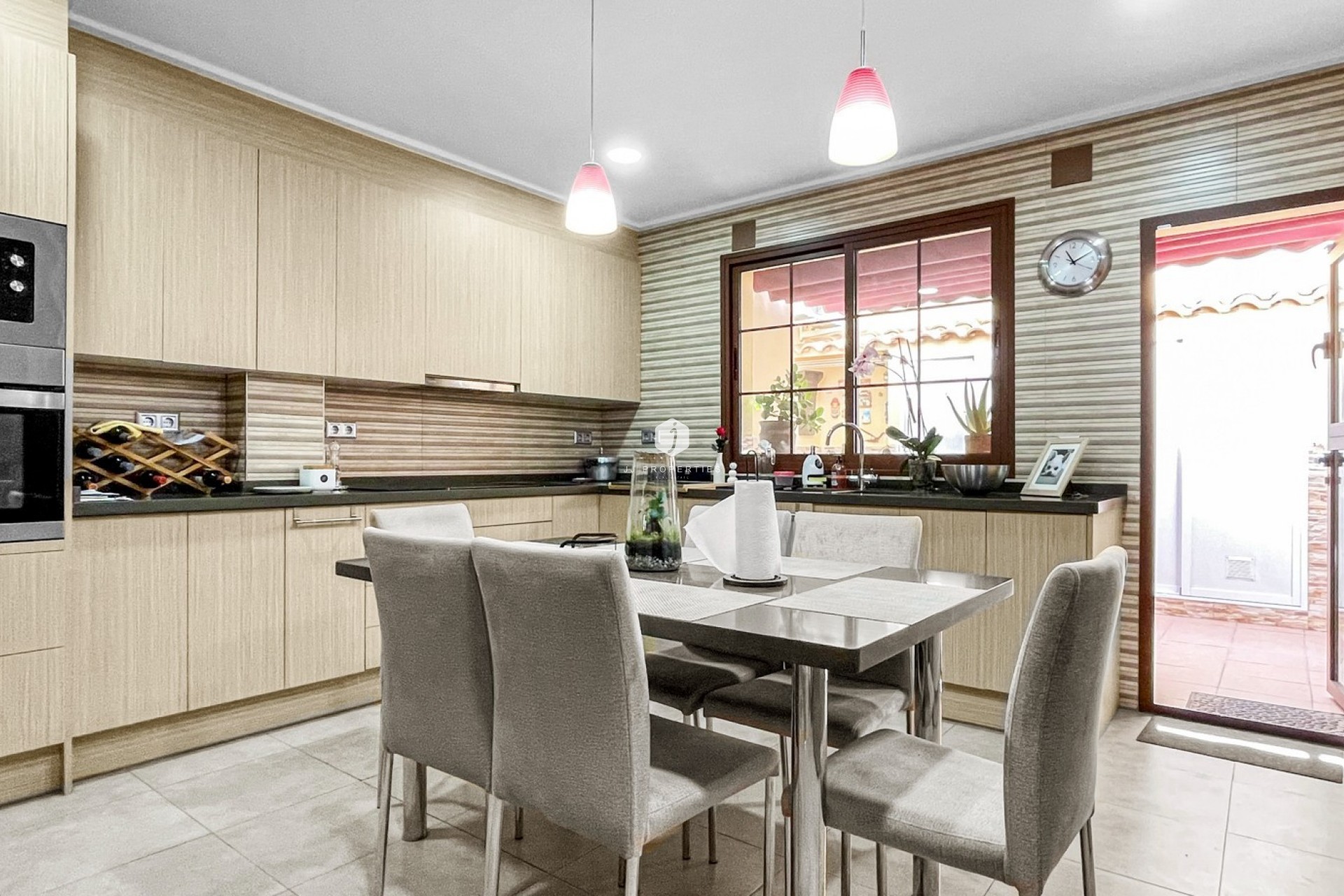 Aus zweiter Hand - Chalet -
Torrevieja - Costa Blanca