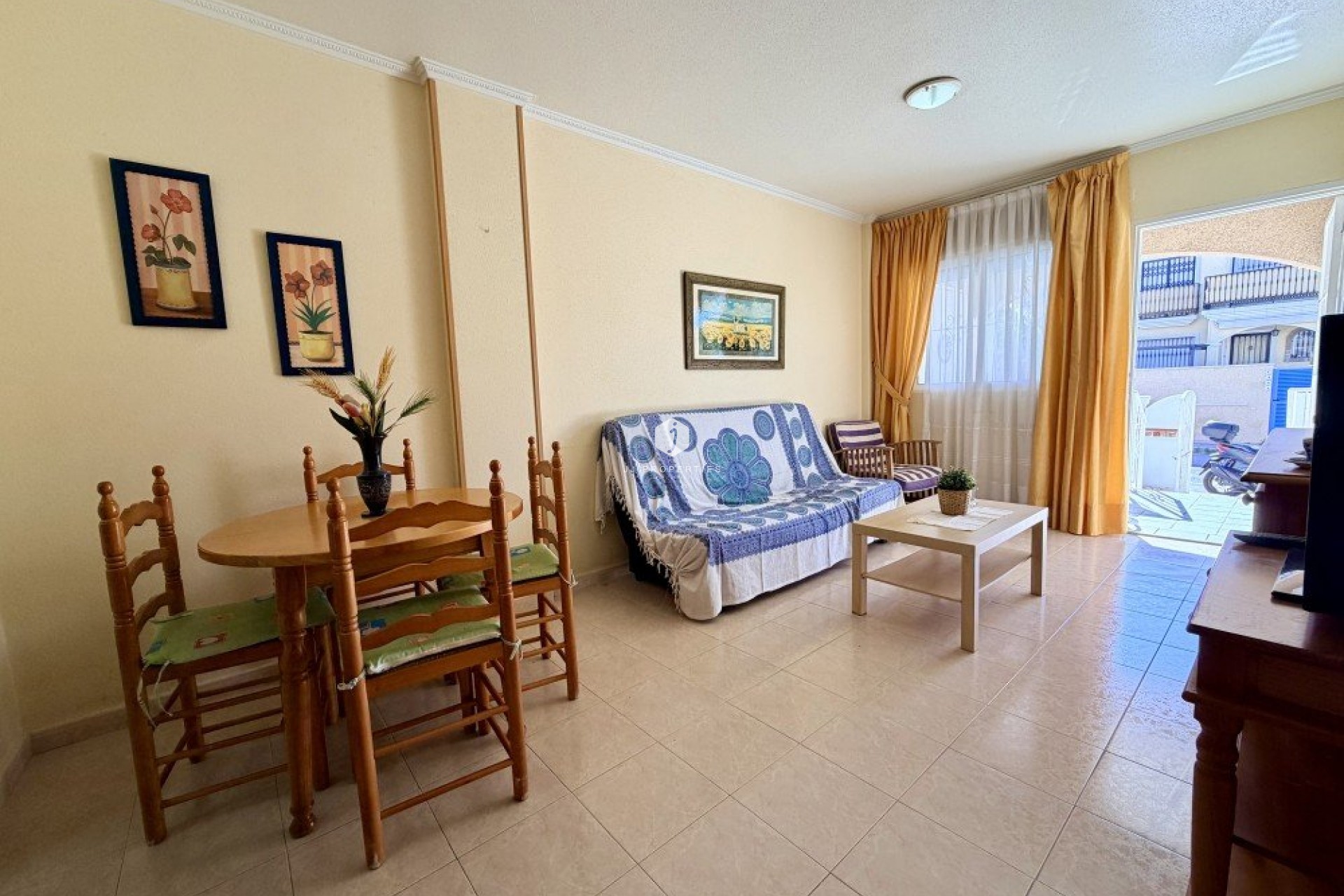 Aus zweiter Hand - Chalet -
Torrevieja - Costa Blanca
