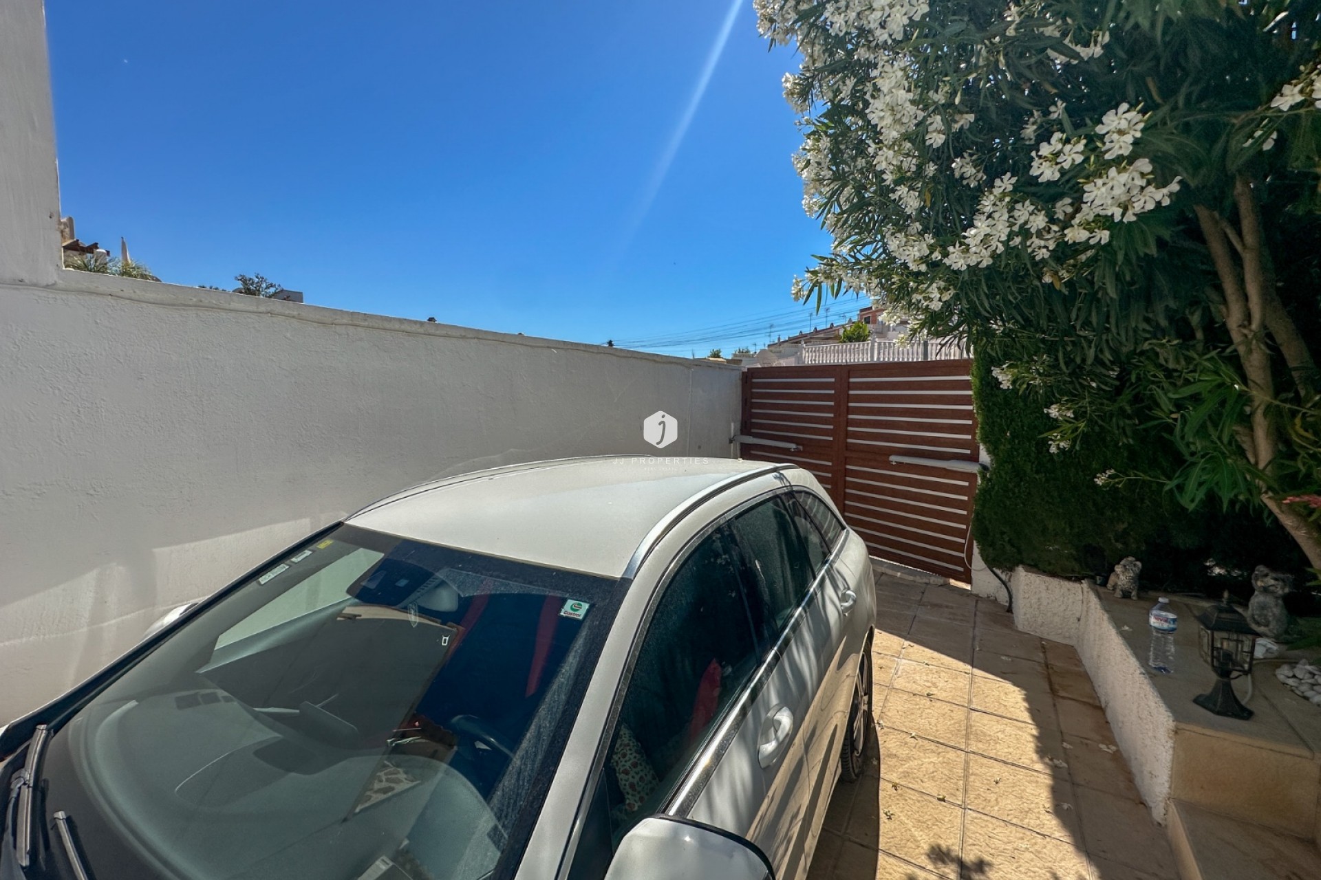 Aus zweiter Hand - Chalet -
Torrevieja - Costa Blanca