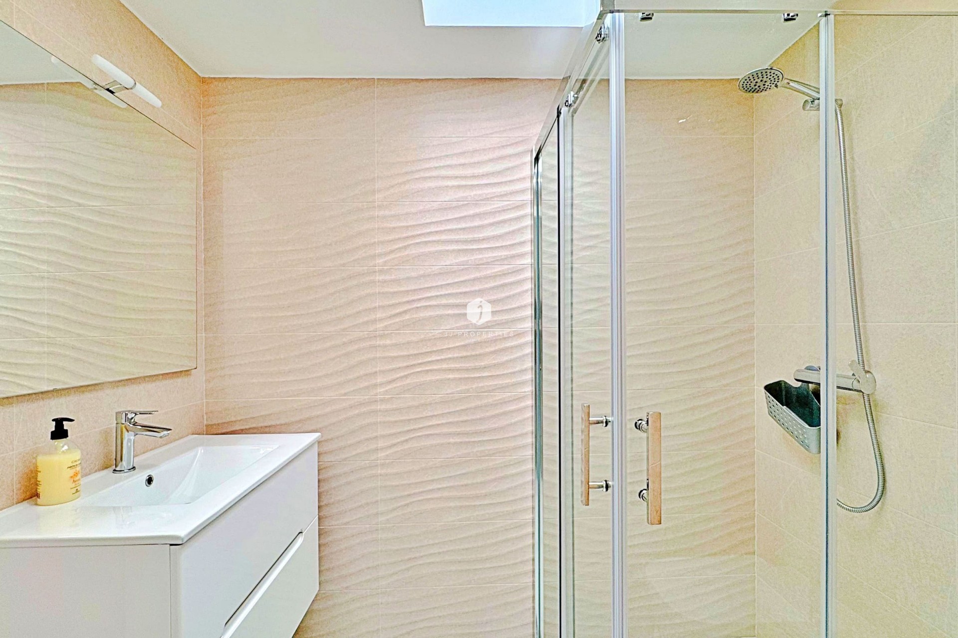 Aus zweiter Hand - Chalet -
Torrevieja - Costa Blanca
