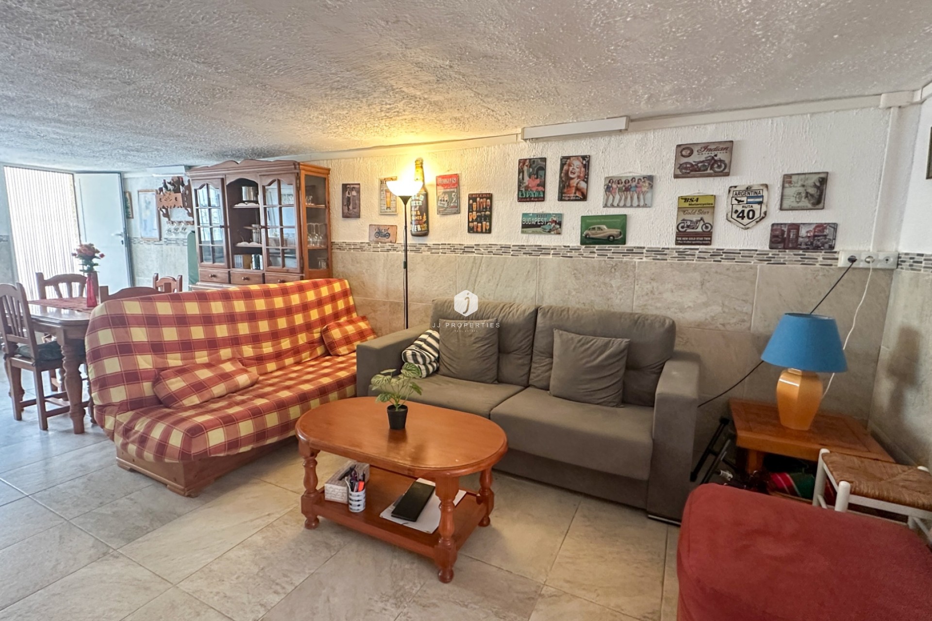 Aus zweiter Hand - Chalet -
Torrevieja - Costa Blanca