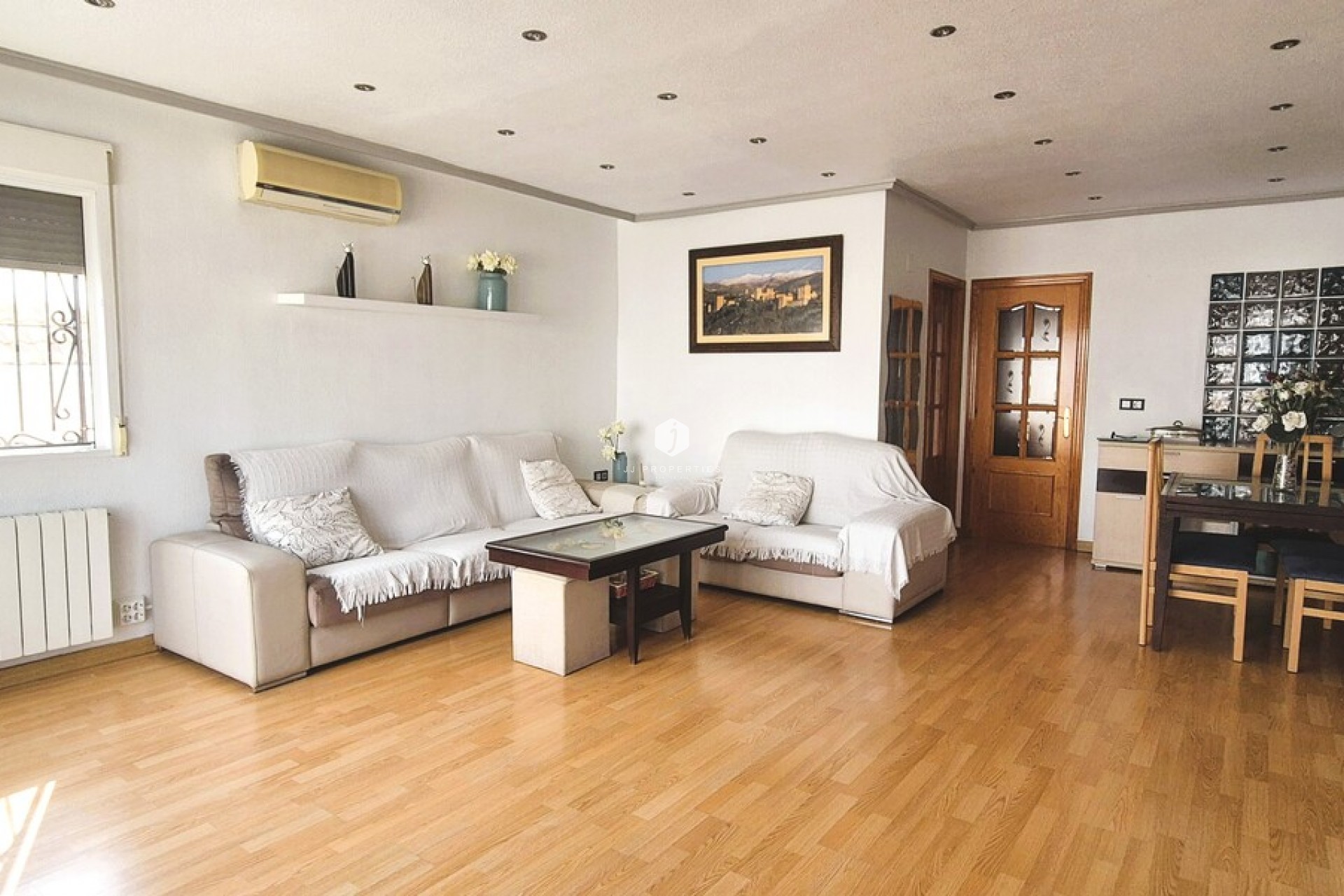 Aus zweiter Hand - Chalet -
Torrevieja - Costa Blanca