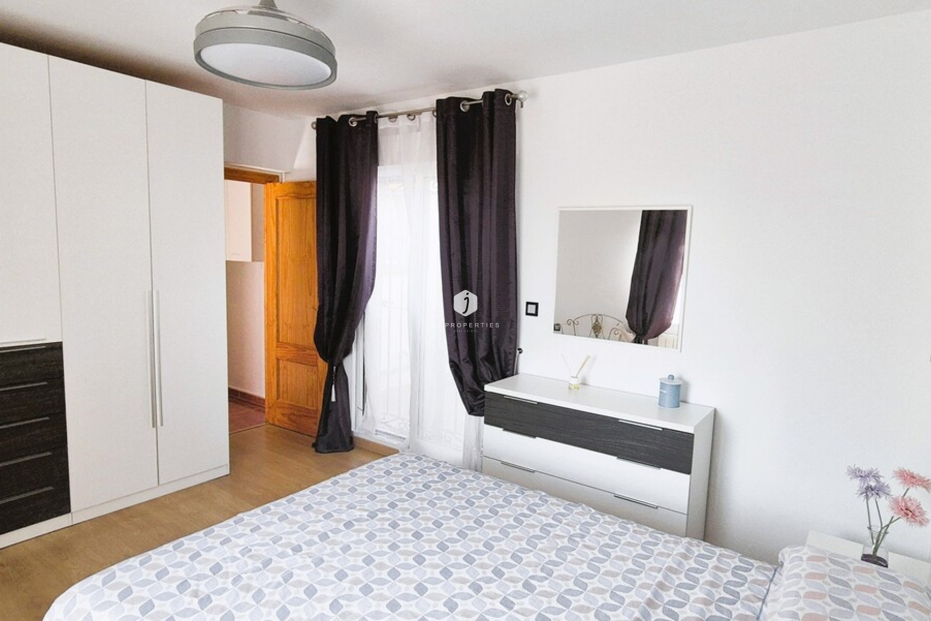 Aus zweiter Hand - Chalet -
Torrevieja - Costa Blanca