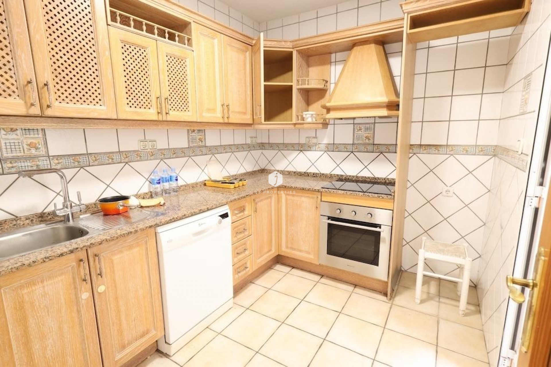 Aus zweiter Hand - Chalet -
Torrevieja - Costa Blanca
