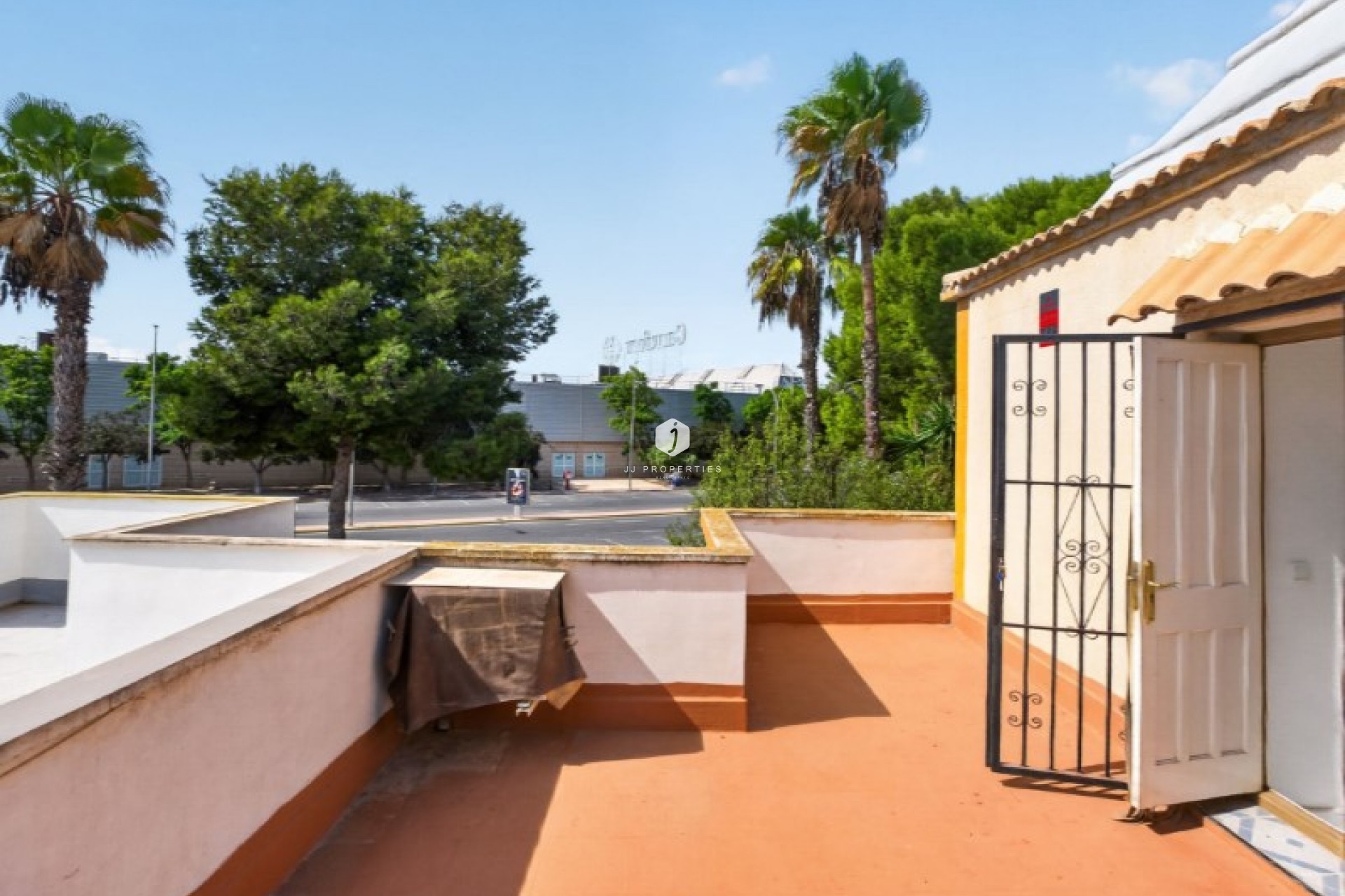 Aus zweiter Hand - Chalet -
Torrevieja - Costa Blanca