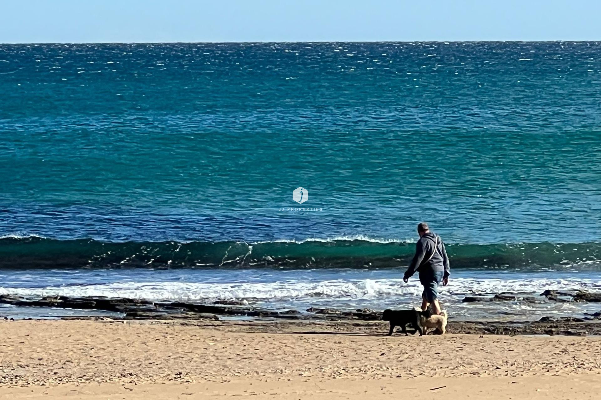 Aus zweiter Hand - Chalet -
Torrevieja - La Mata