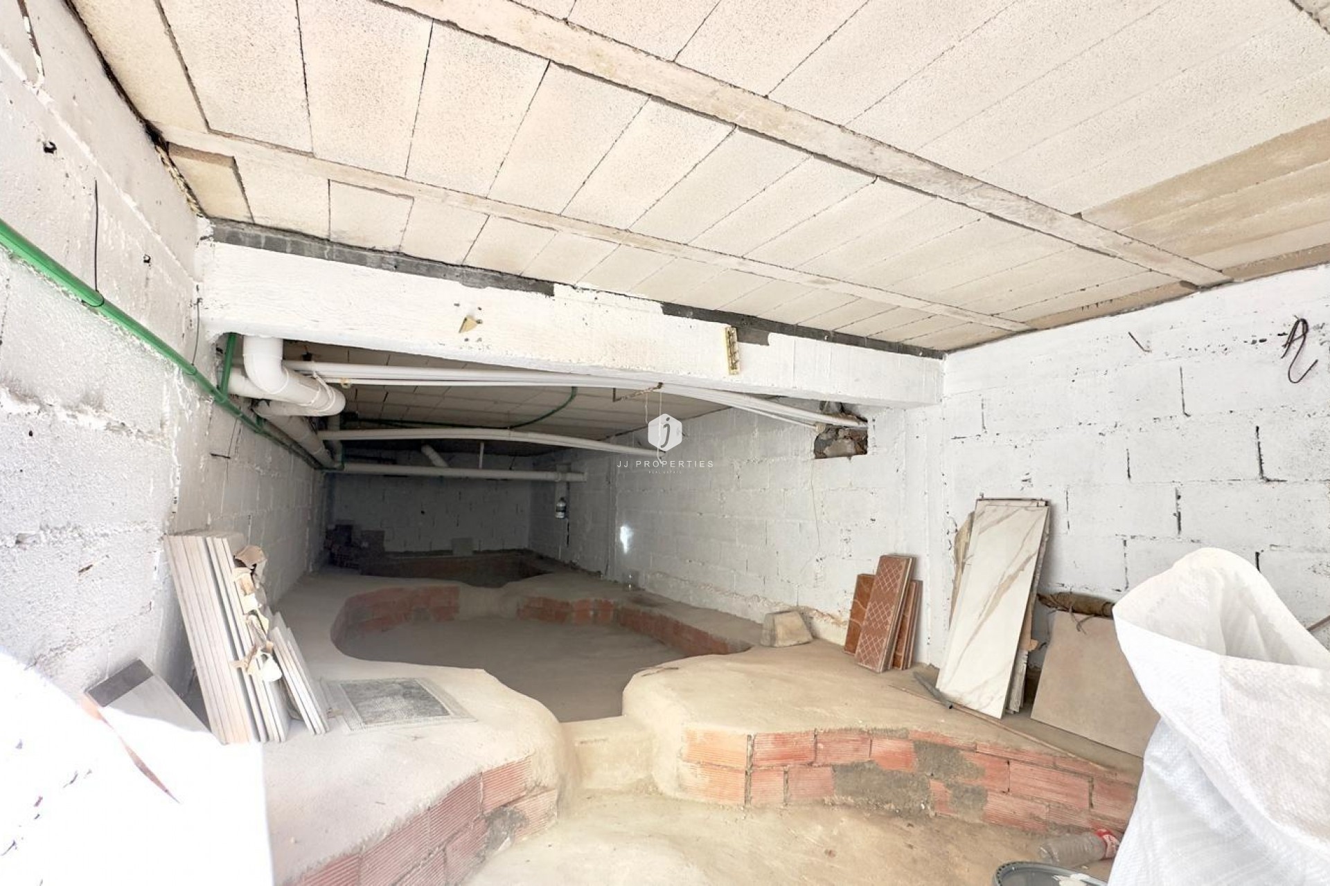 Aus zweiter Hand - Chalet -
Torrevieja - La Mata