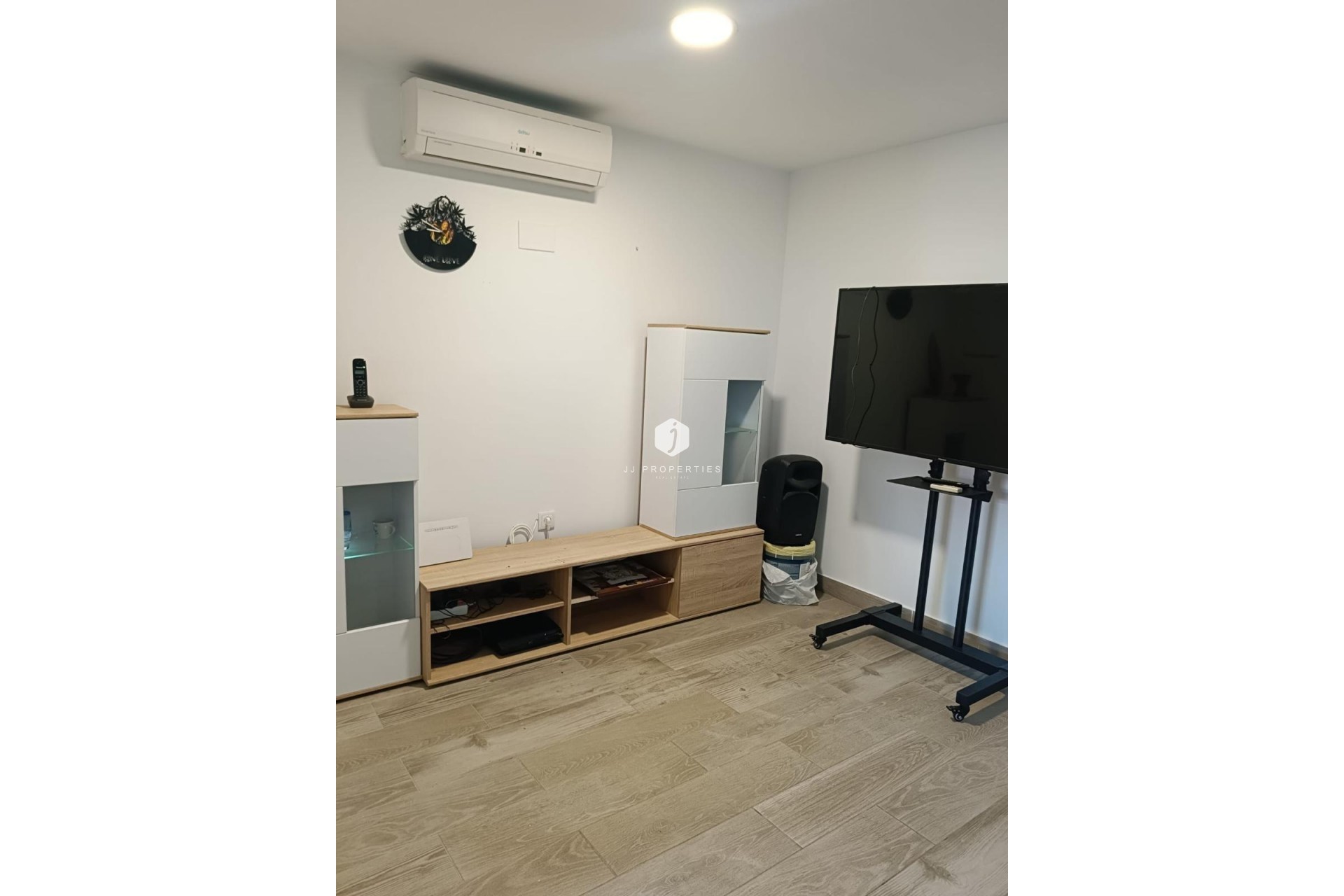 Aus zweiter Hand - Chalet -
Torrevieja - La Siesta - El Salado - Torreta