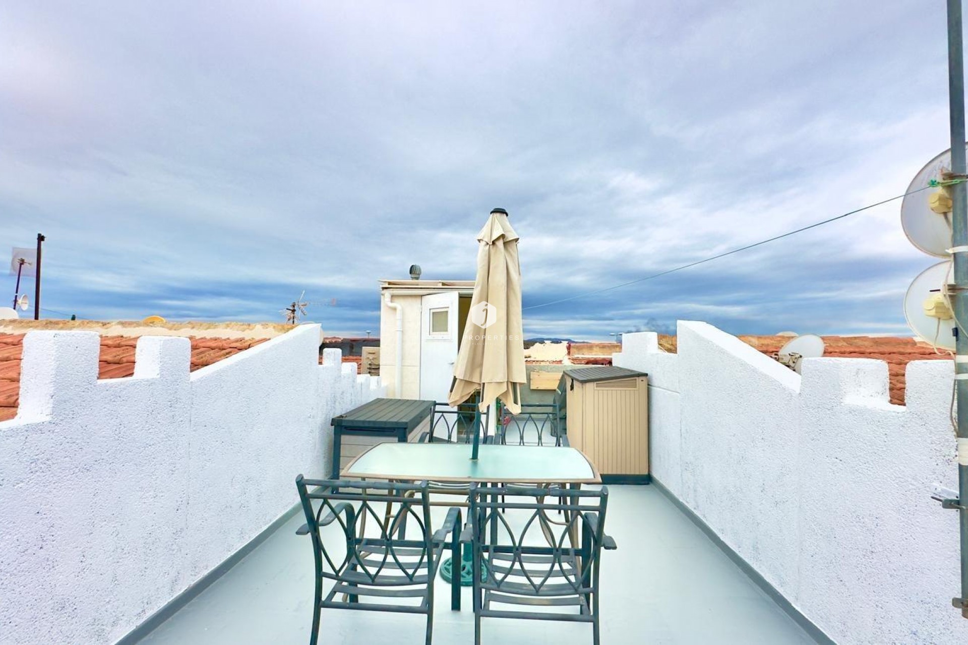 Aus zweiter Hand - Chalet -
Torrevieja - La Siesta - El Salado - Torreta