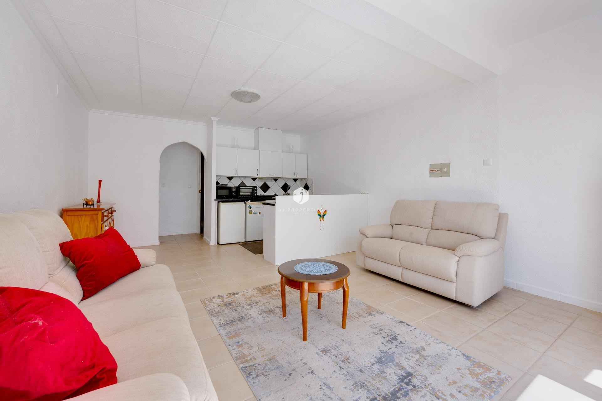 Aus zweiter Hand - Chalet -
Torrevieja - La Siesta - El Salado - Torreta