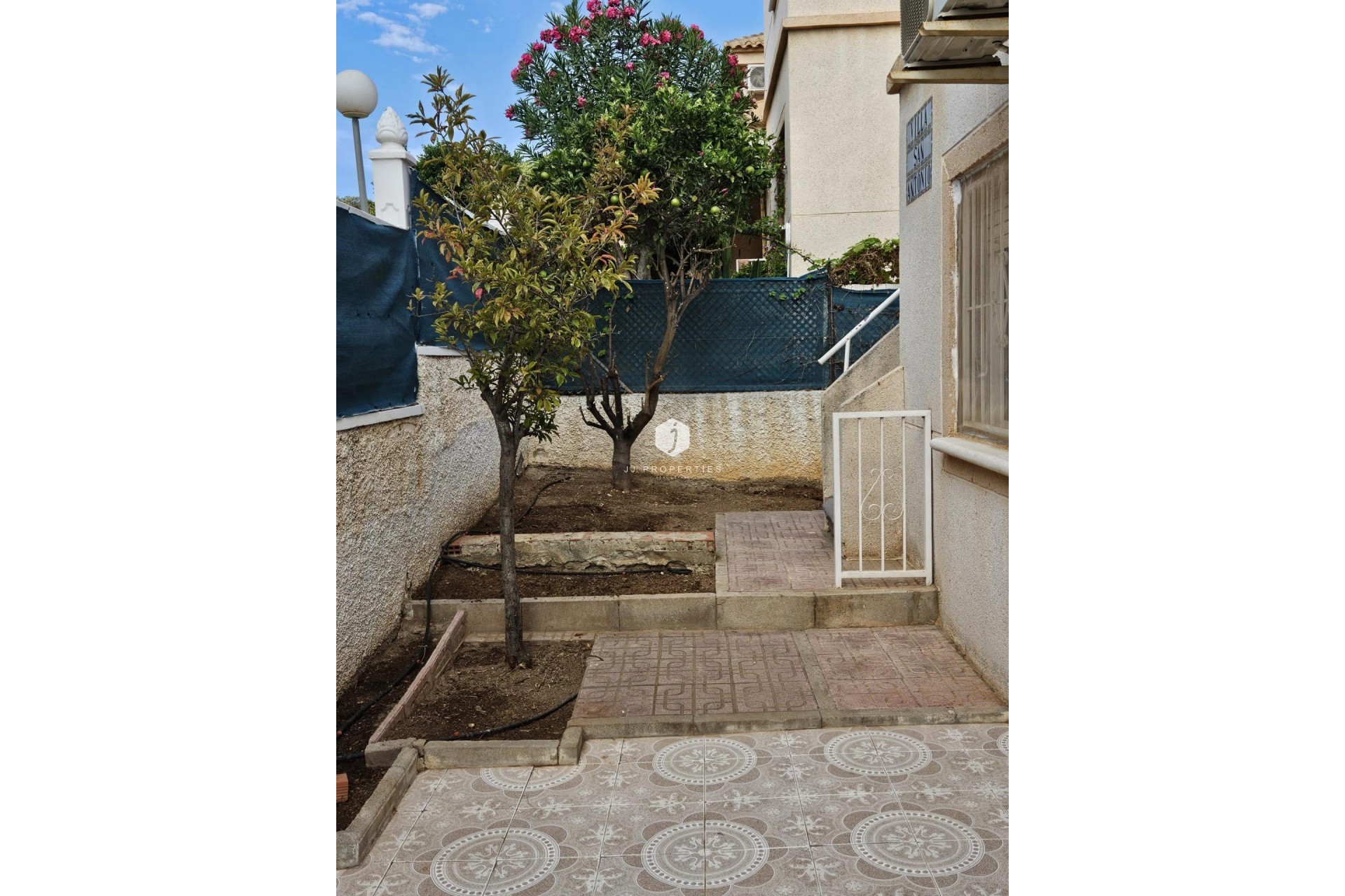 Aus zweiter Hand - Chalet -
Torrevieja - Los Balcones - Los Altos del Edén