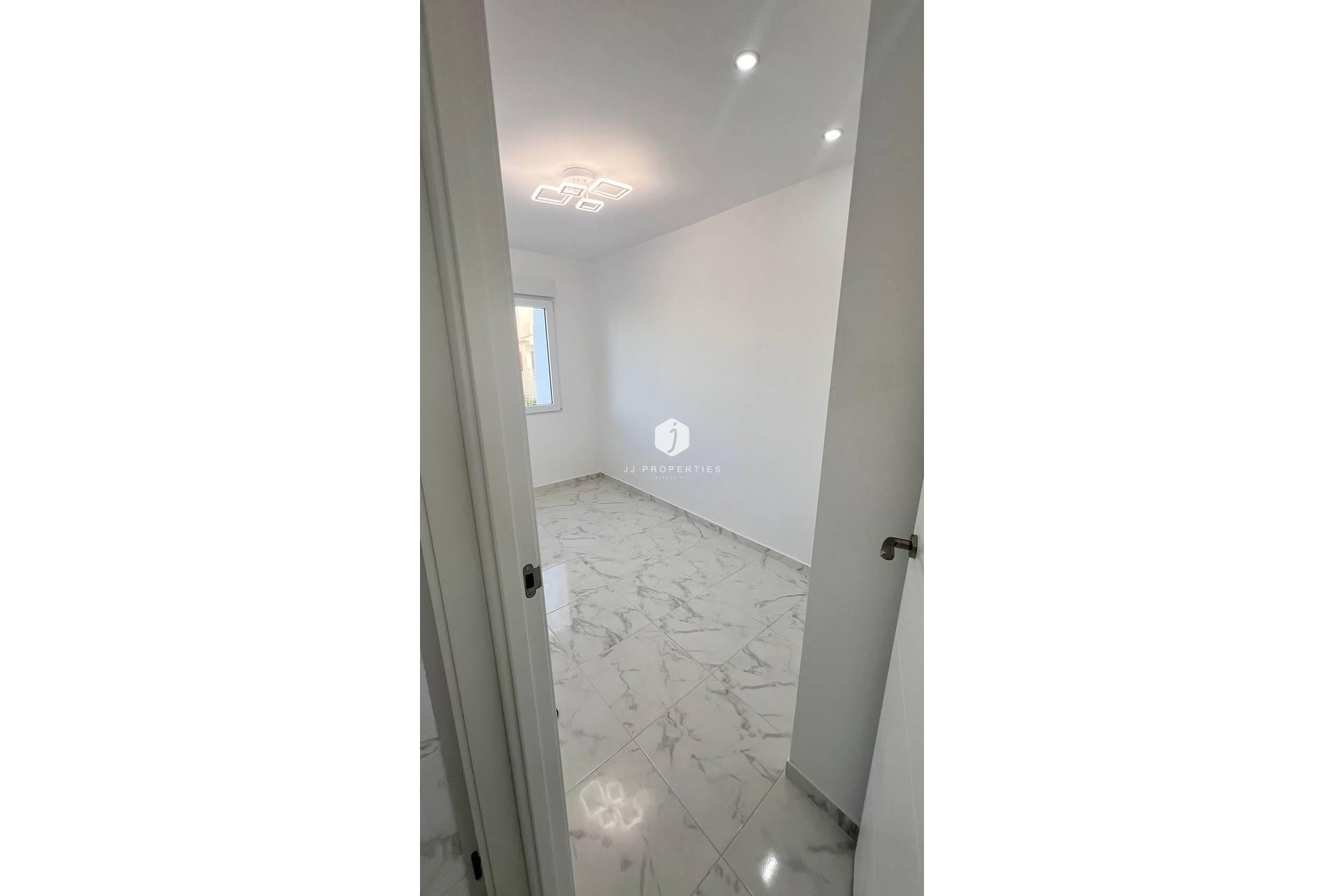 Aus zweiter Hand - Chalet -
Torrevieja - Los Balcones - Los Altos del Edén