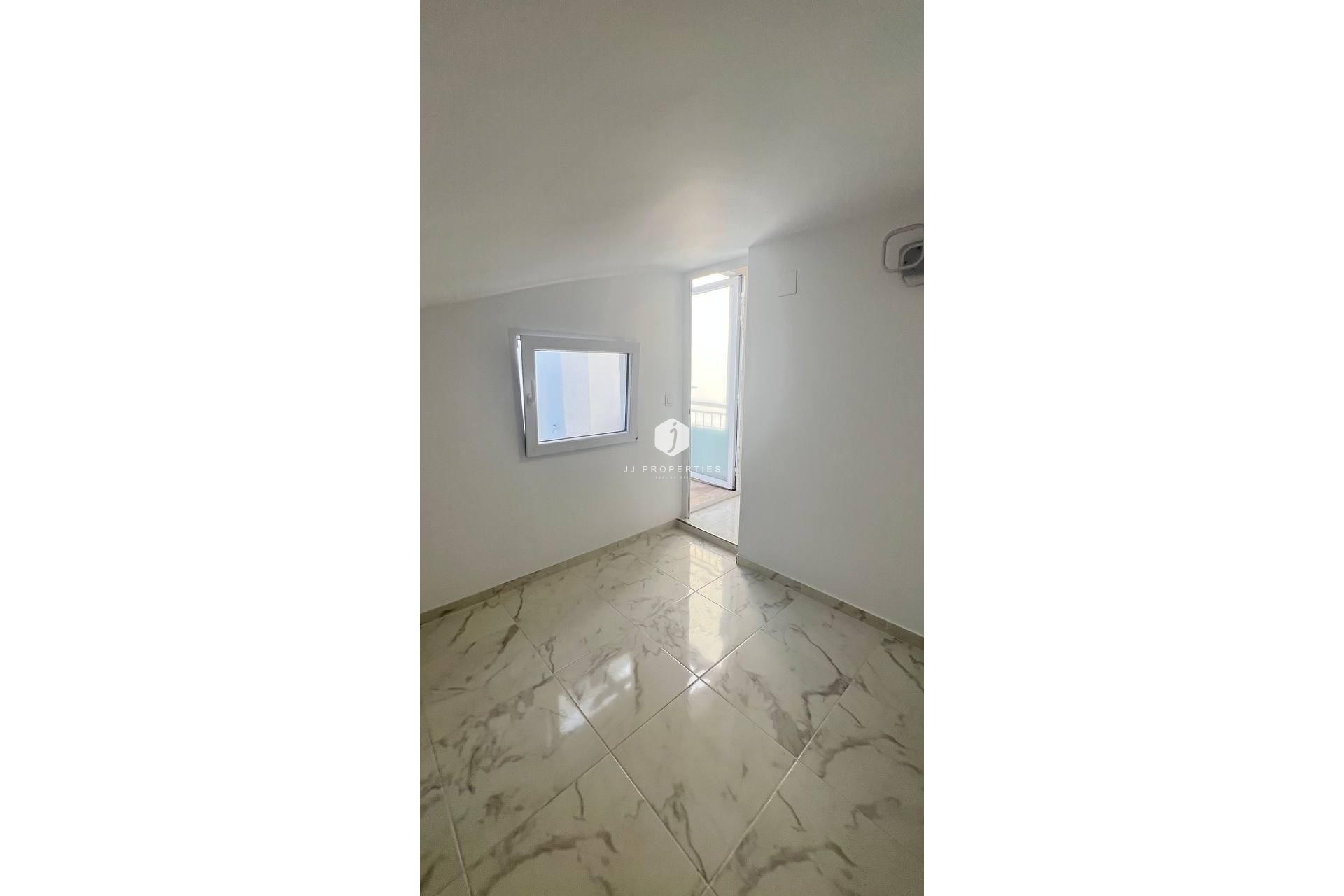 Aus zweiter Hand - Chalet -
Torrevieja - Los Balcones - Los Altos del Edén