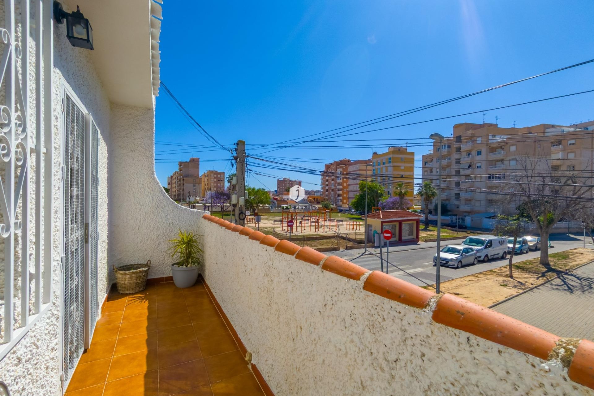 Aus zweiter Hand - Chalet -
Torrevieja - Nueva Torrevieja