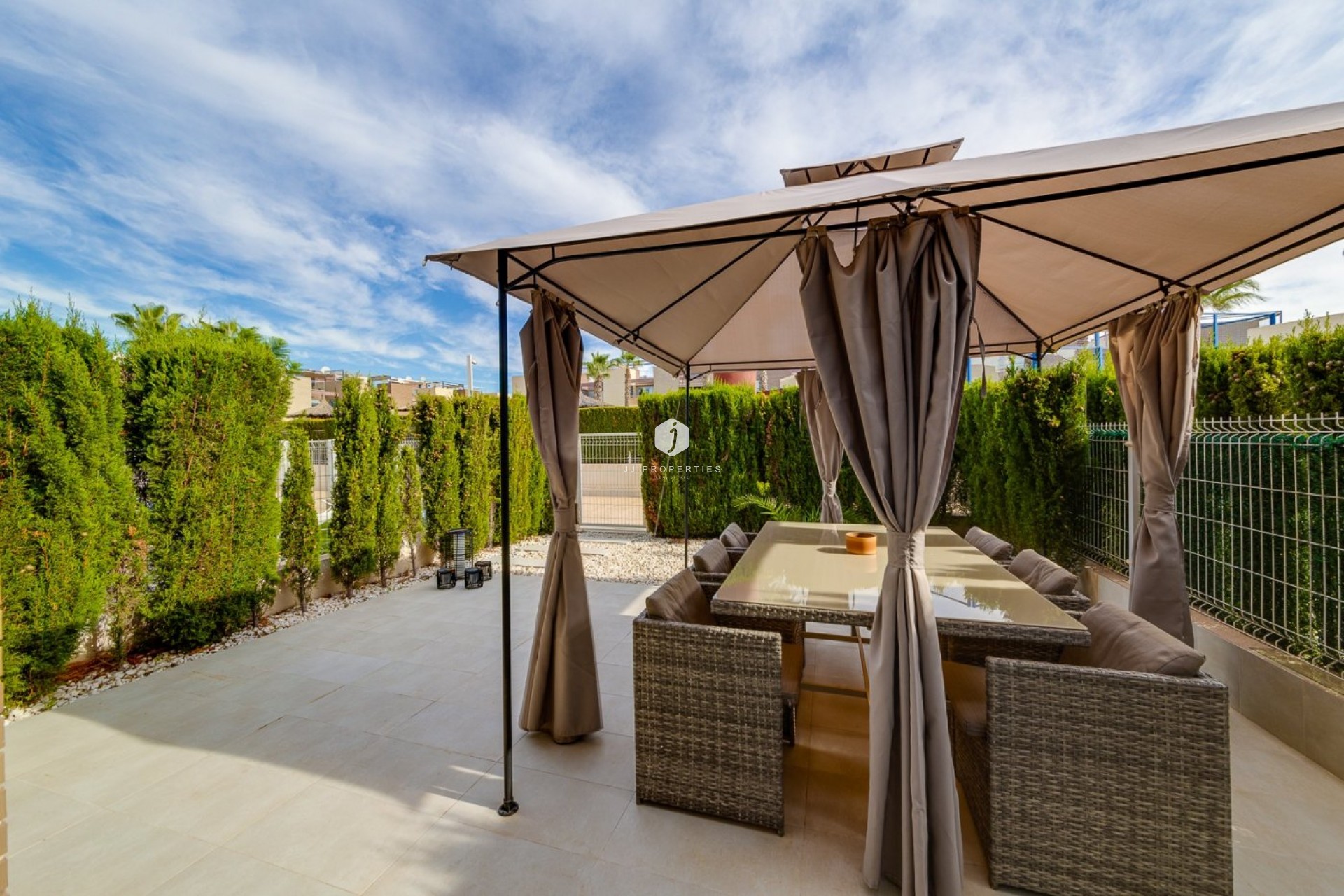 Aus zweiter Hand - Chalet -
Torrevieja - Sector 25