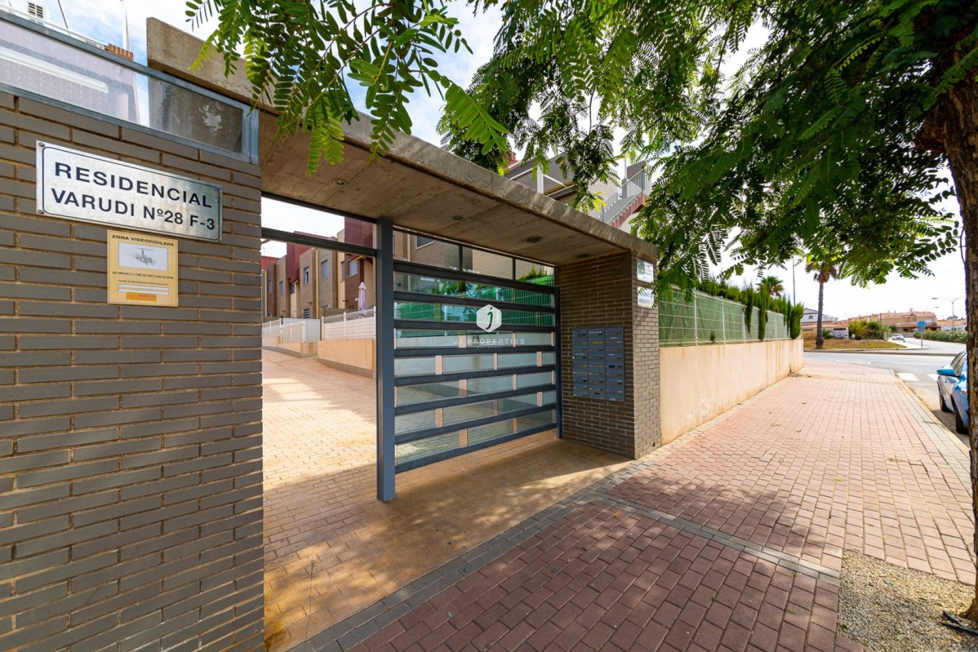 Aus zweiter Hand - Chalet -
Torrevieja - Sector 25