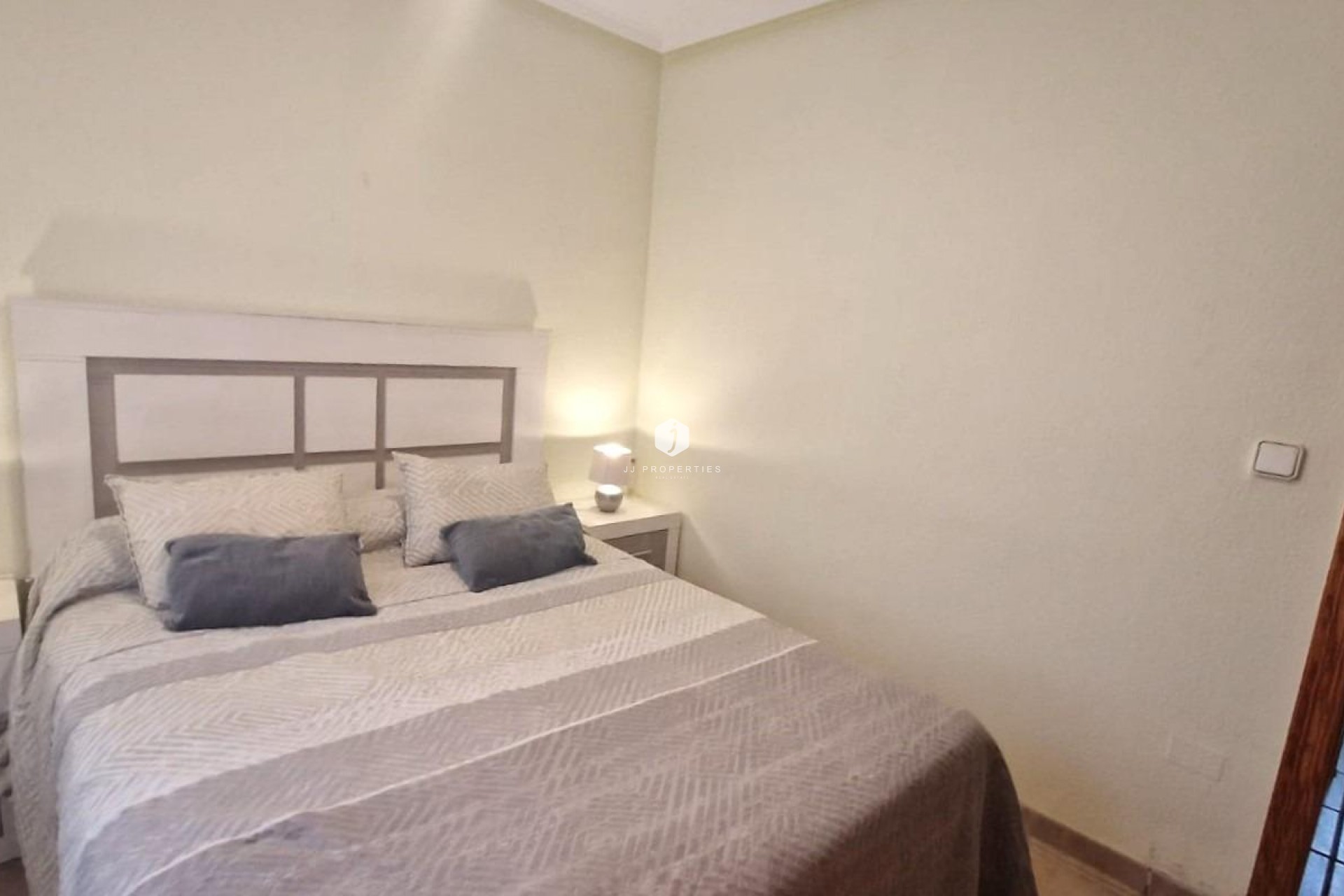 Aus zweiter Hand - Chalet -
Torrevieja - Torreblanca