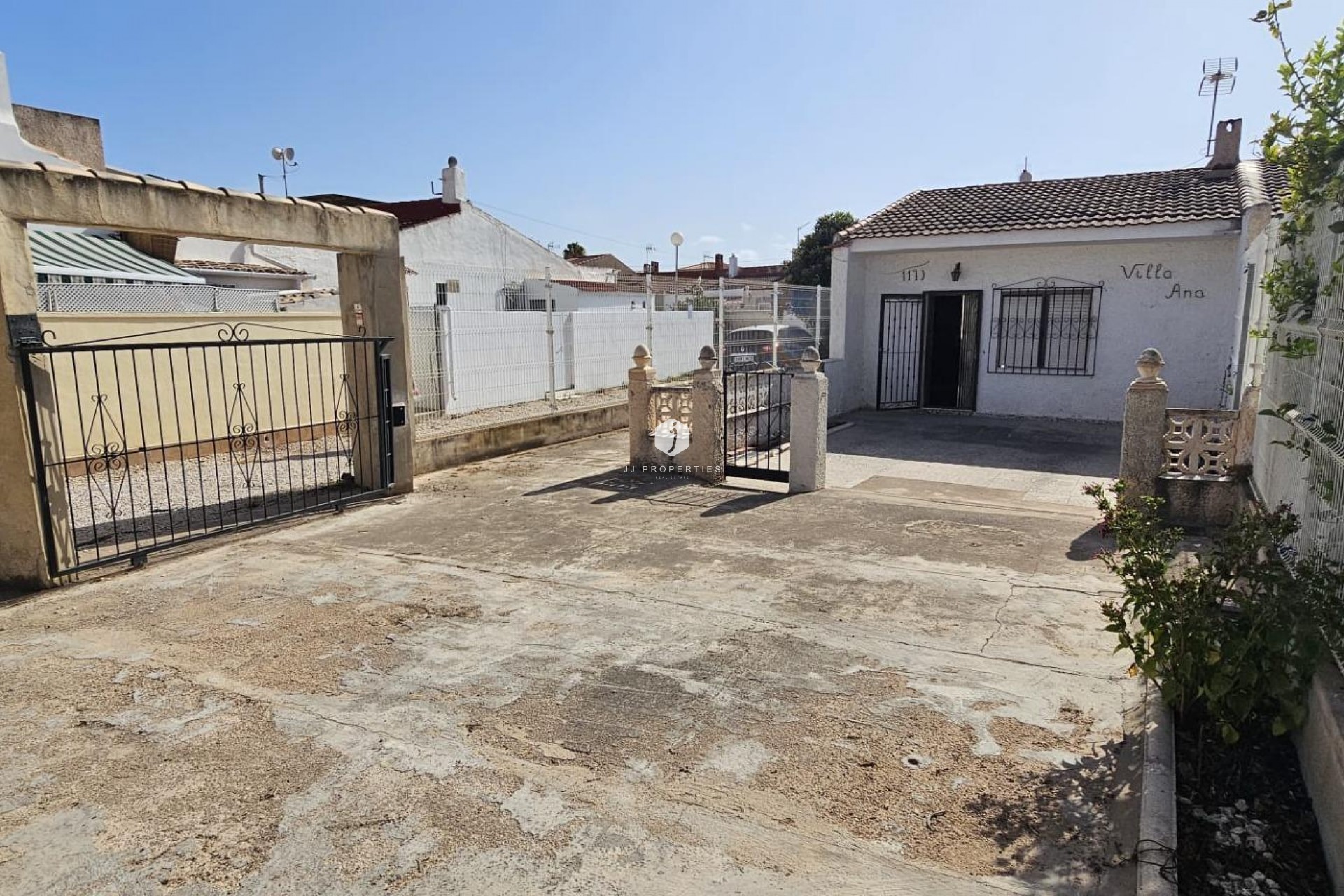 Aus zweiter Hand - Chalet -
Torrevieja - Torreta Florida