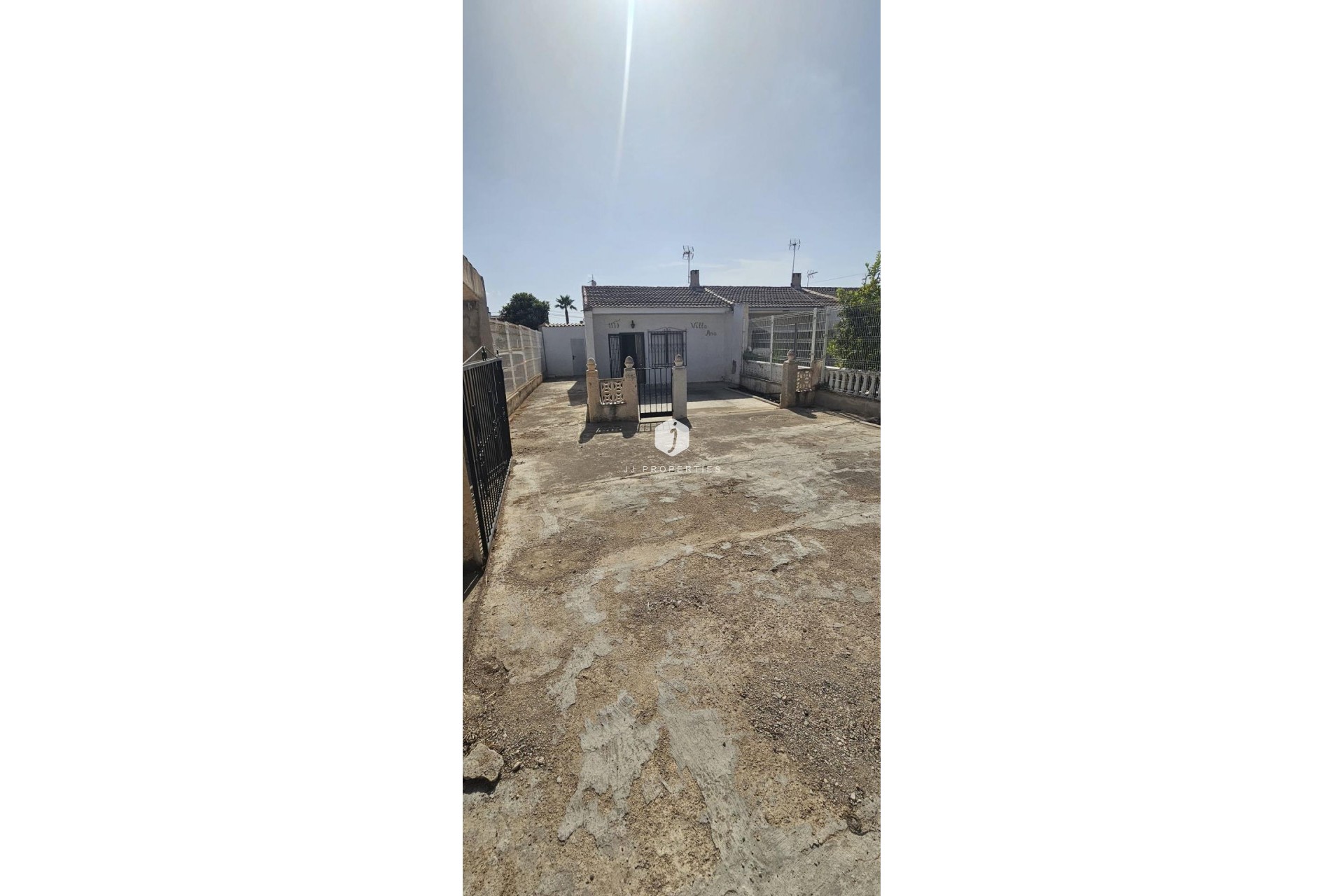 Aus zweiter Hand - Chalet -
Torrevieja - Torreta Florida
