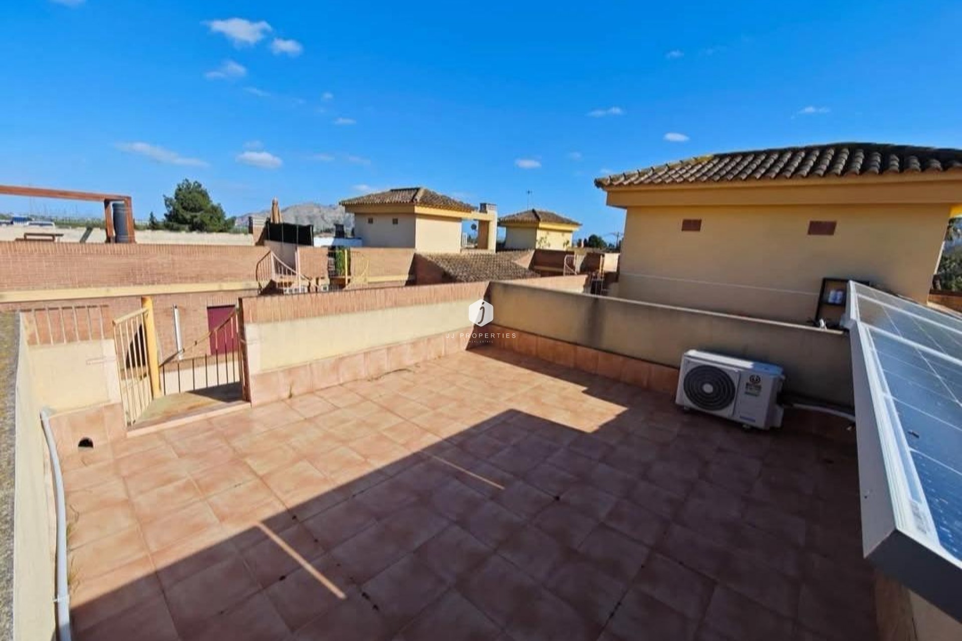 Aus zweiter Hand - Duplex -
Benferri - Comunidad Valenciana