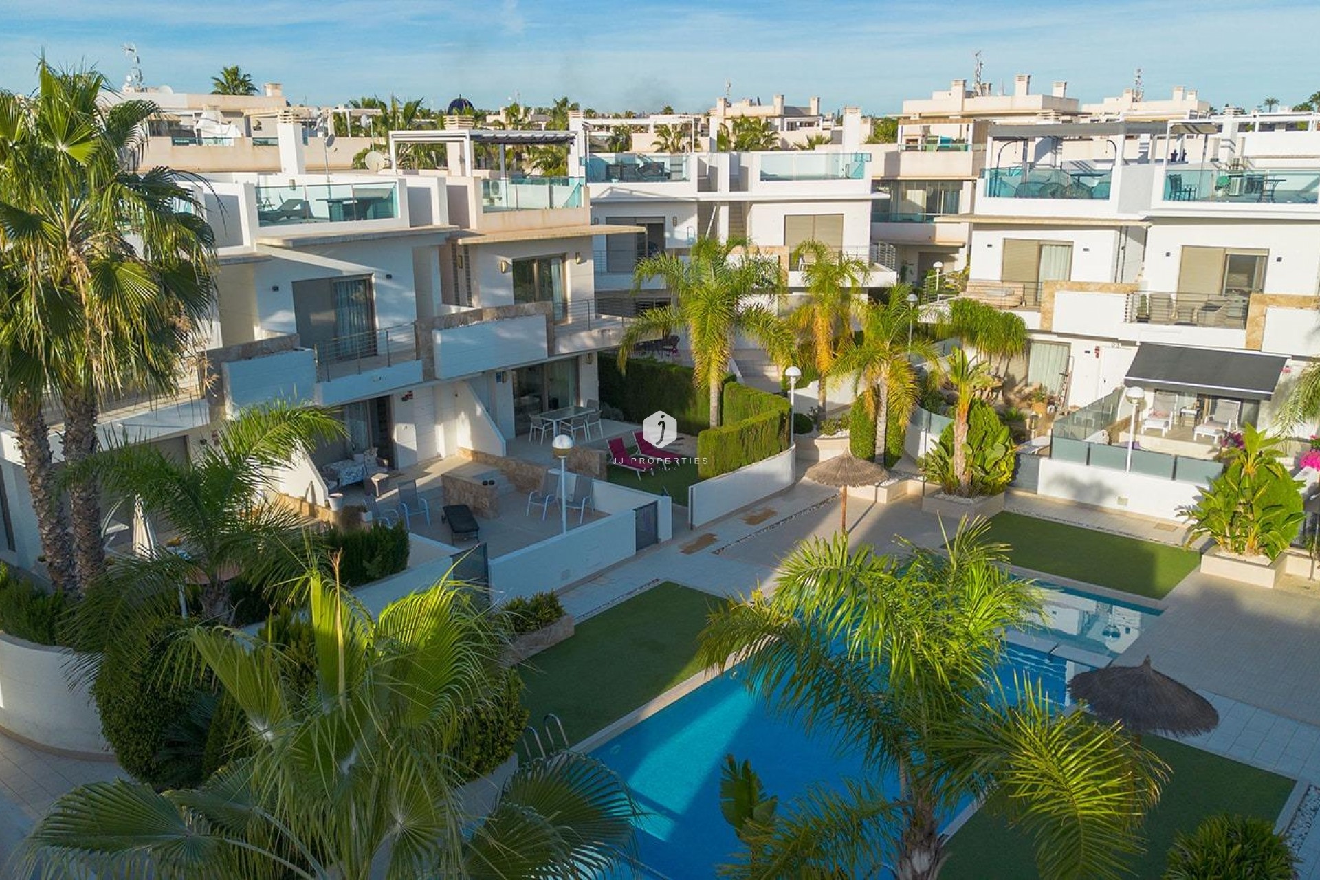 Aus zweiter Hand - Duplex -
Ciudad Quesada - Costa Blanca Sur