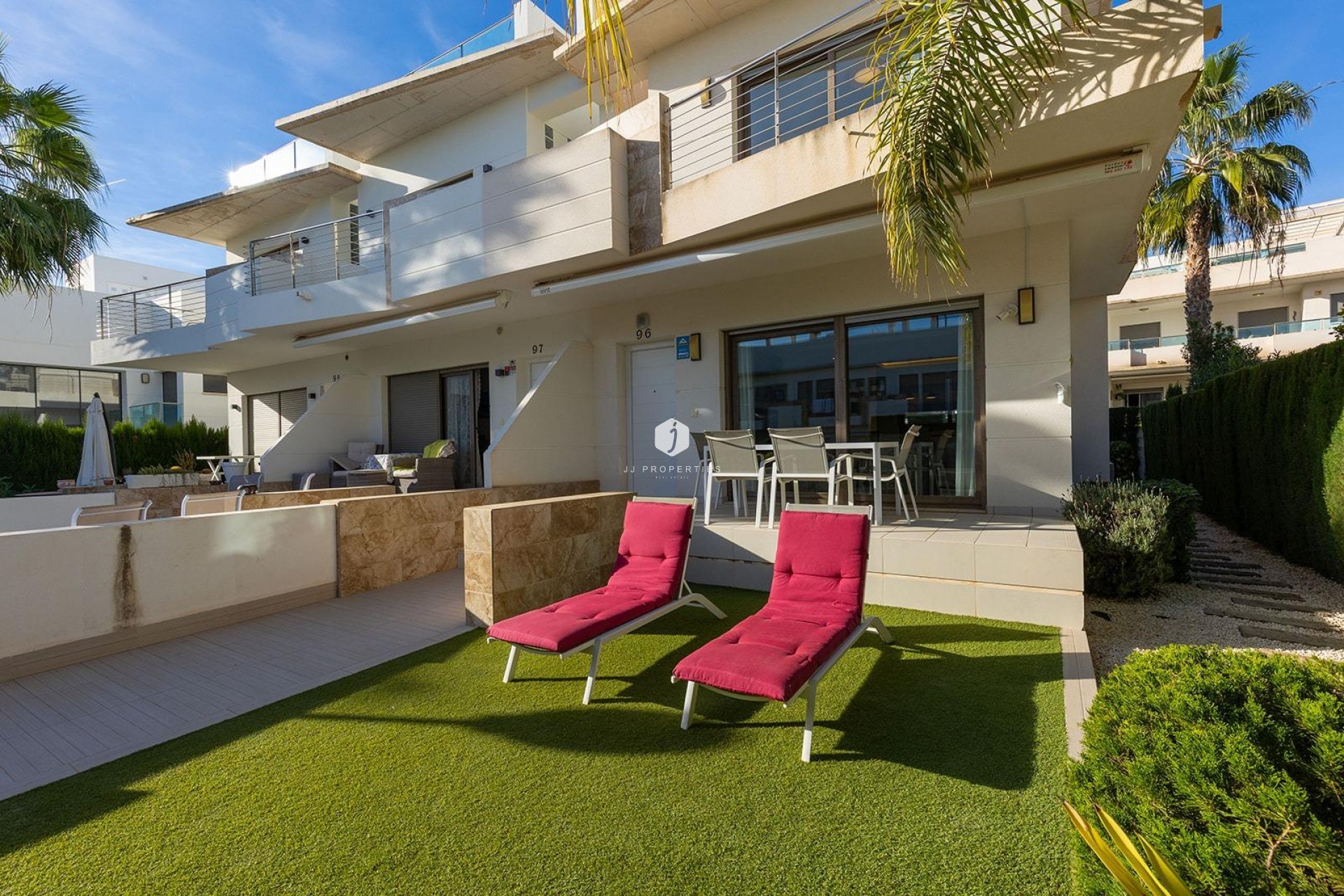 Aus zweiter Hand - Duplex -
Ciudad Quesada - Costa Blanca Sur
