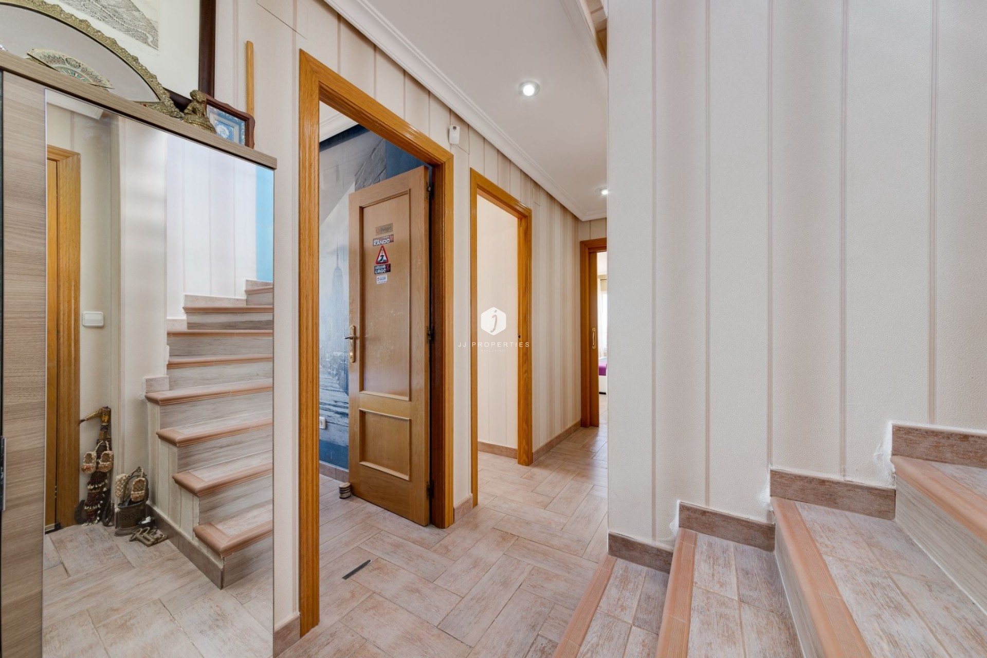 Aus zweiter Hand - Duplex -
Guardamar del Segura - Costa Blanca