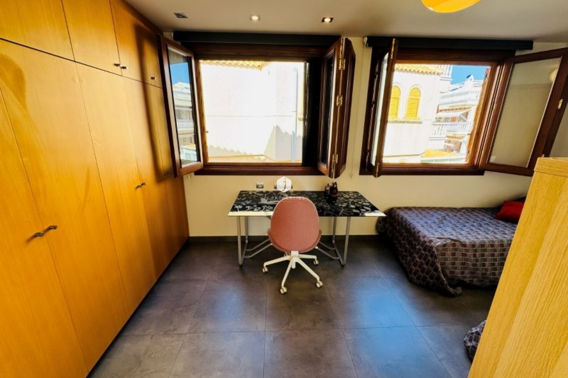 Aus zweiter Hand - Duplex -
Guardamar del Segura - Costa Blanca
