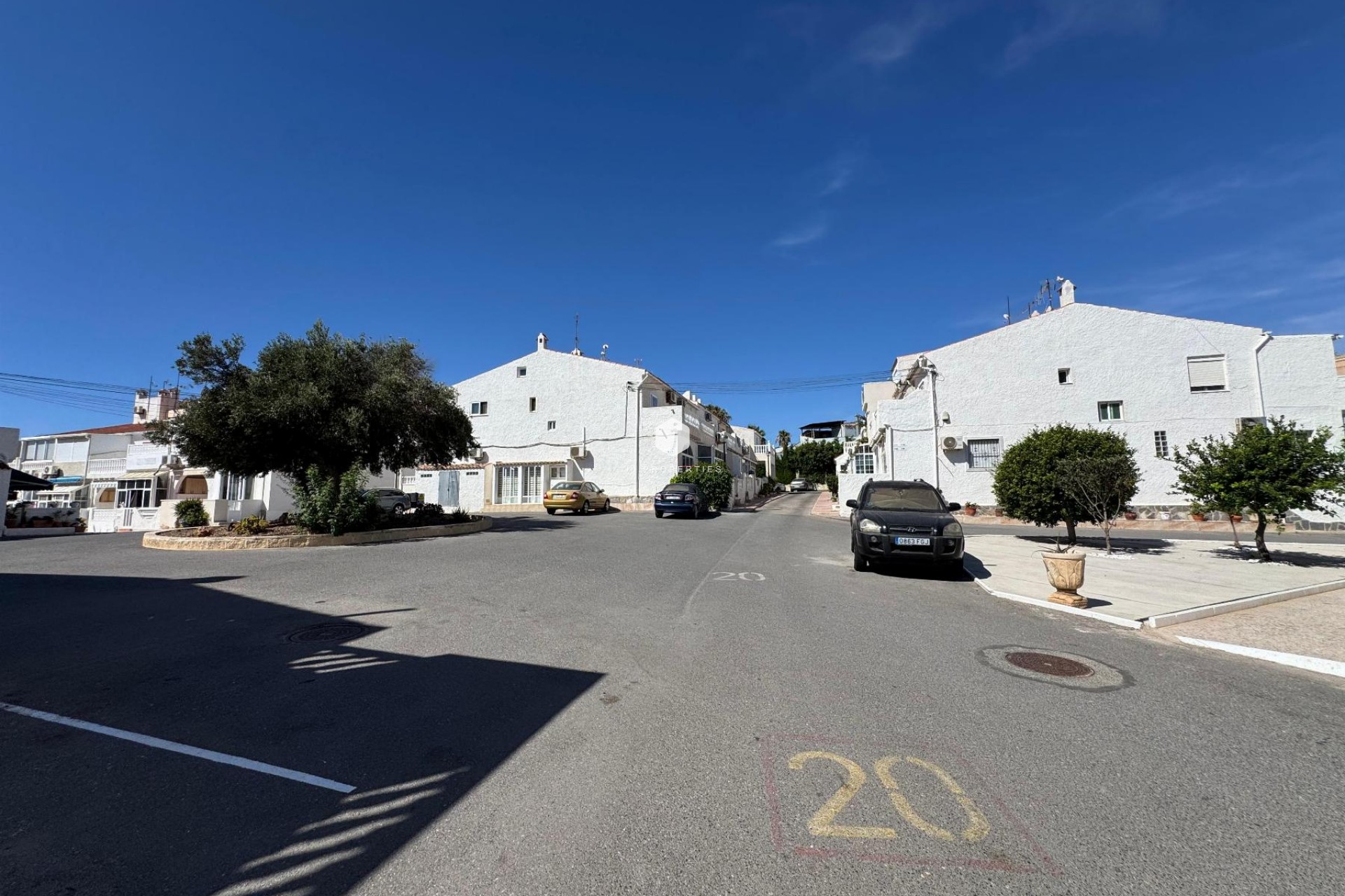 Aus zweiter Hand - Duplex -
La Mata - Costa Blanca