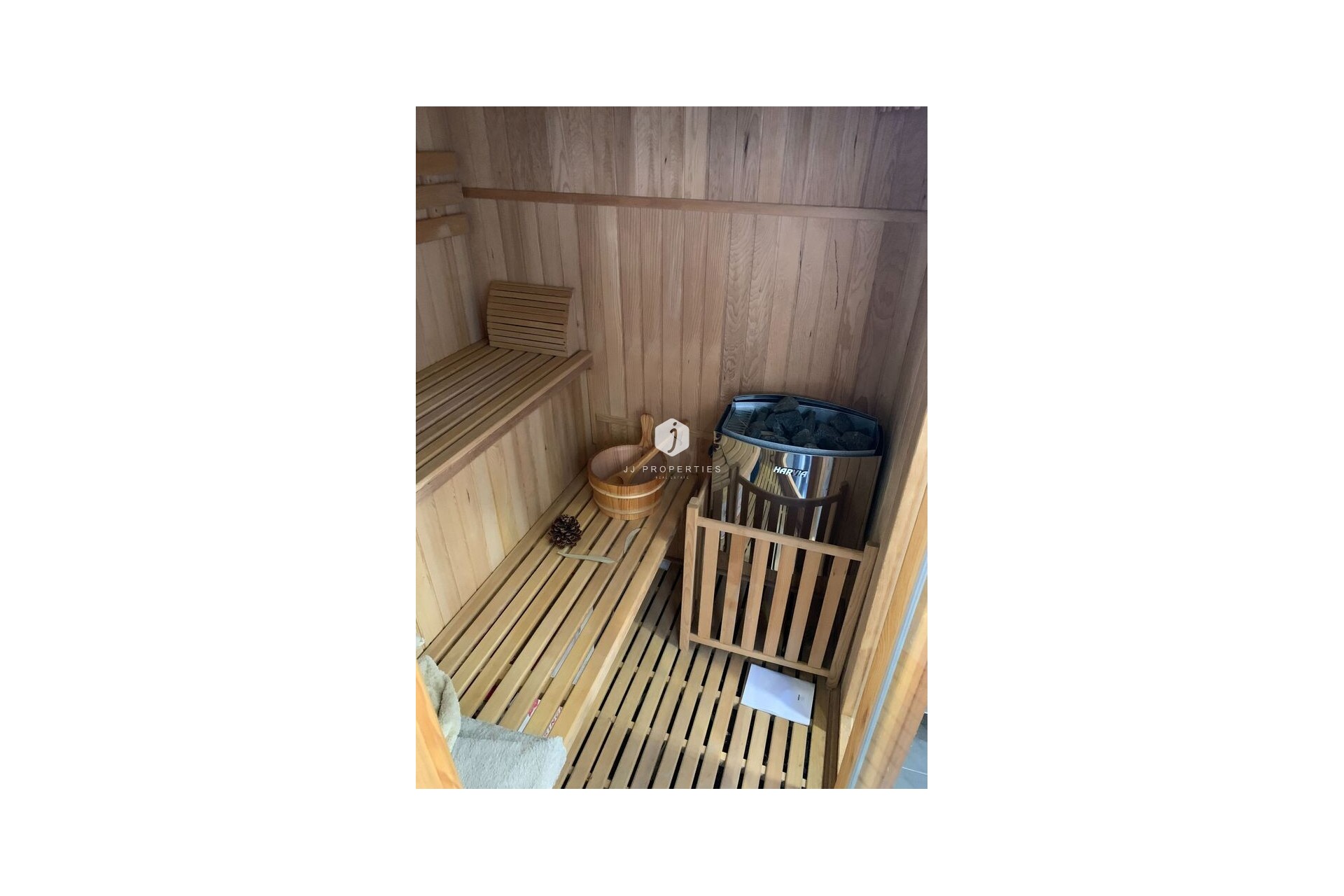 Aus zweiter Hand - Duplex -
La Zenia - Costa Blanca