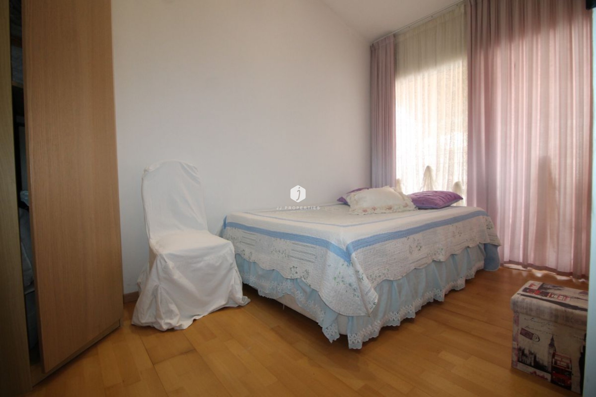 Aus zweiter Hand - Duplex -
La Zenia - Costa Blanca
