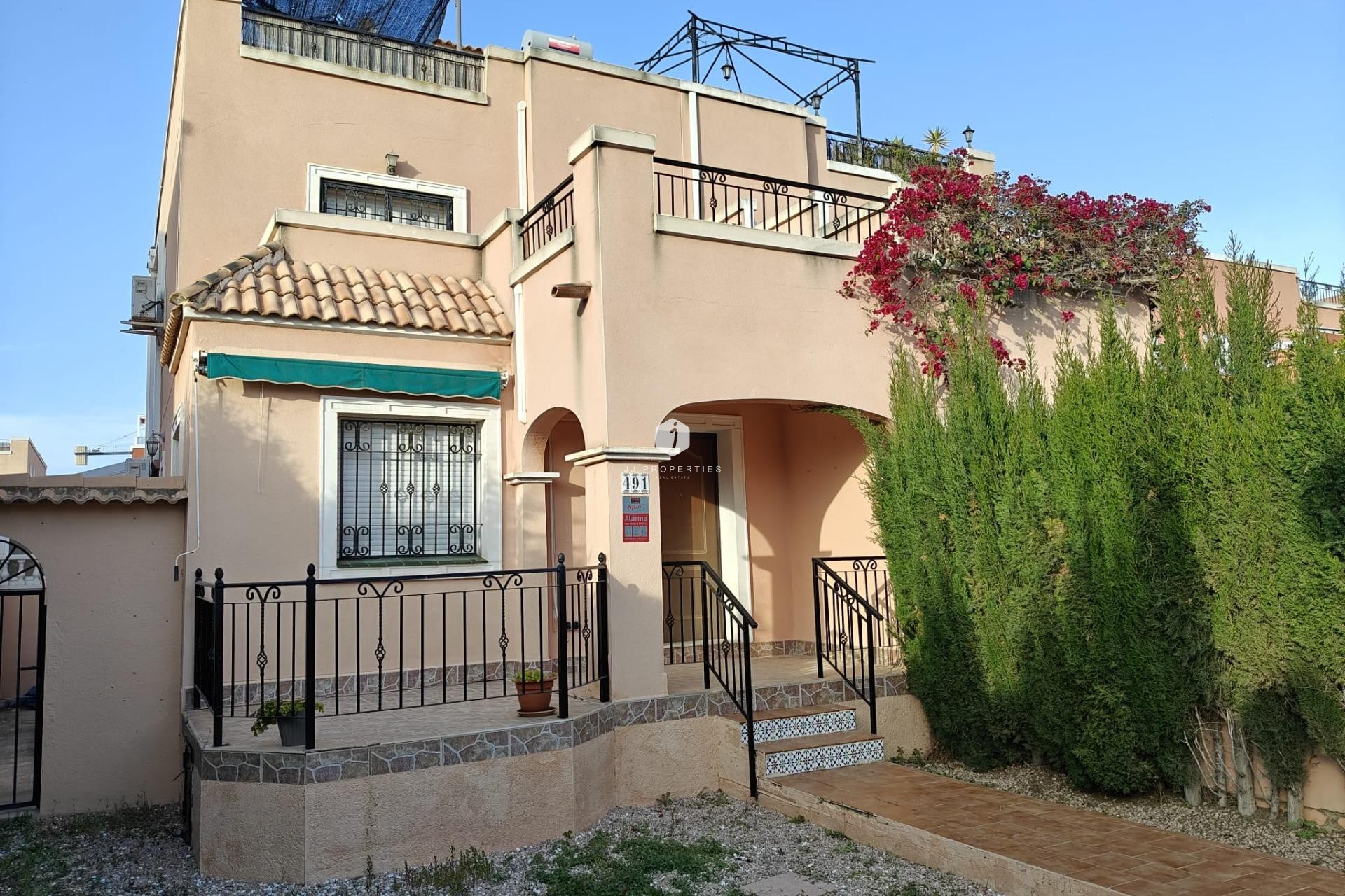 Aus zweiter Hand - Duplex -
Los Montesinos - Costa Blanca Sur