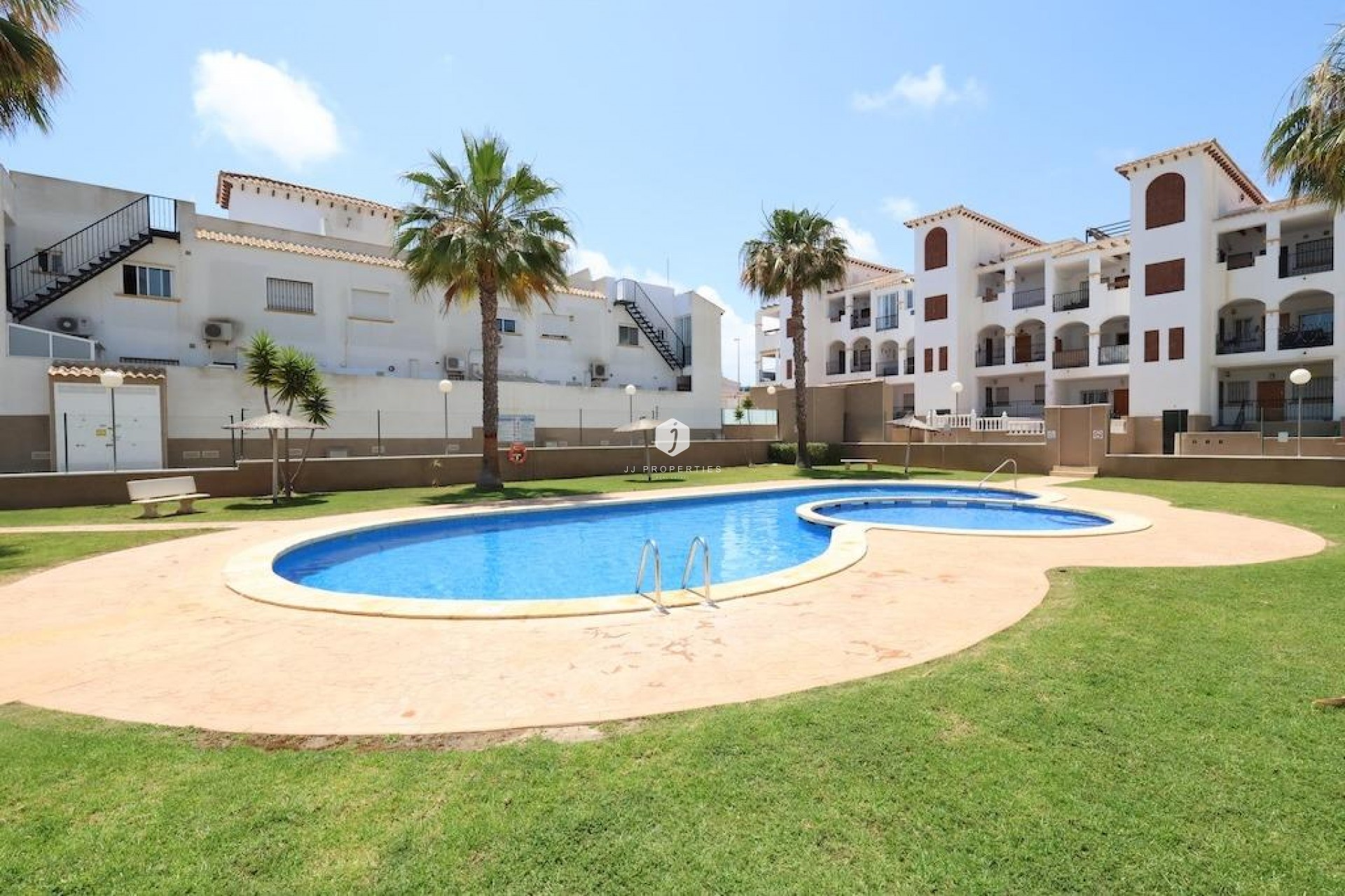 Aus zweiter Hand - Duplex -
Orihuela Costa - Costa Blanca