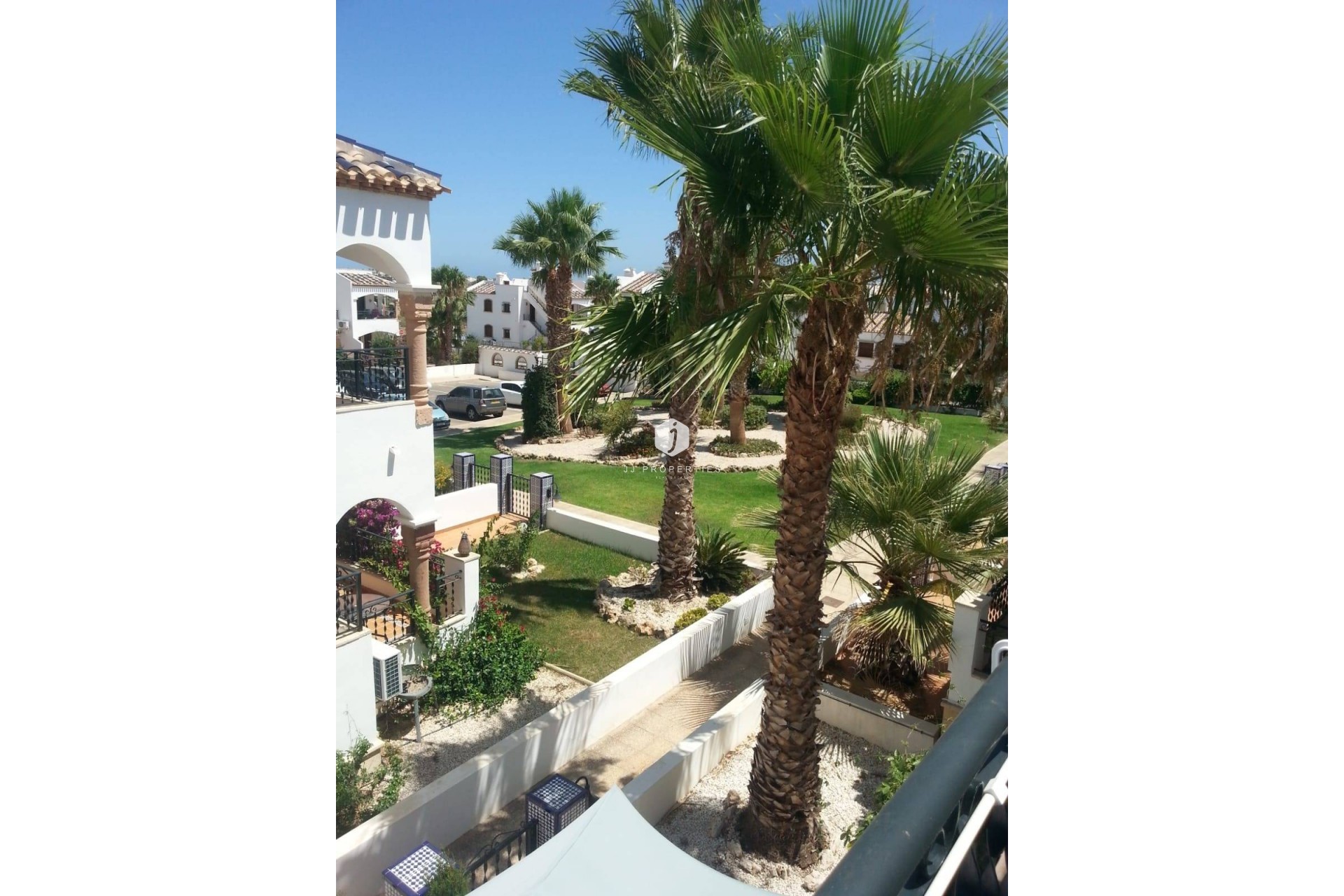 Aus zweiter Hand - Duplex -
Orihuela Costa - PAU 8