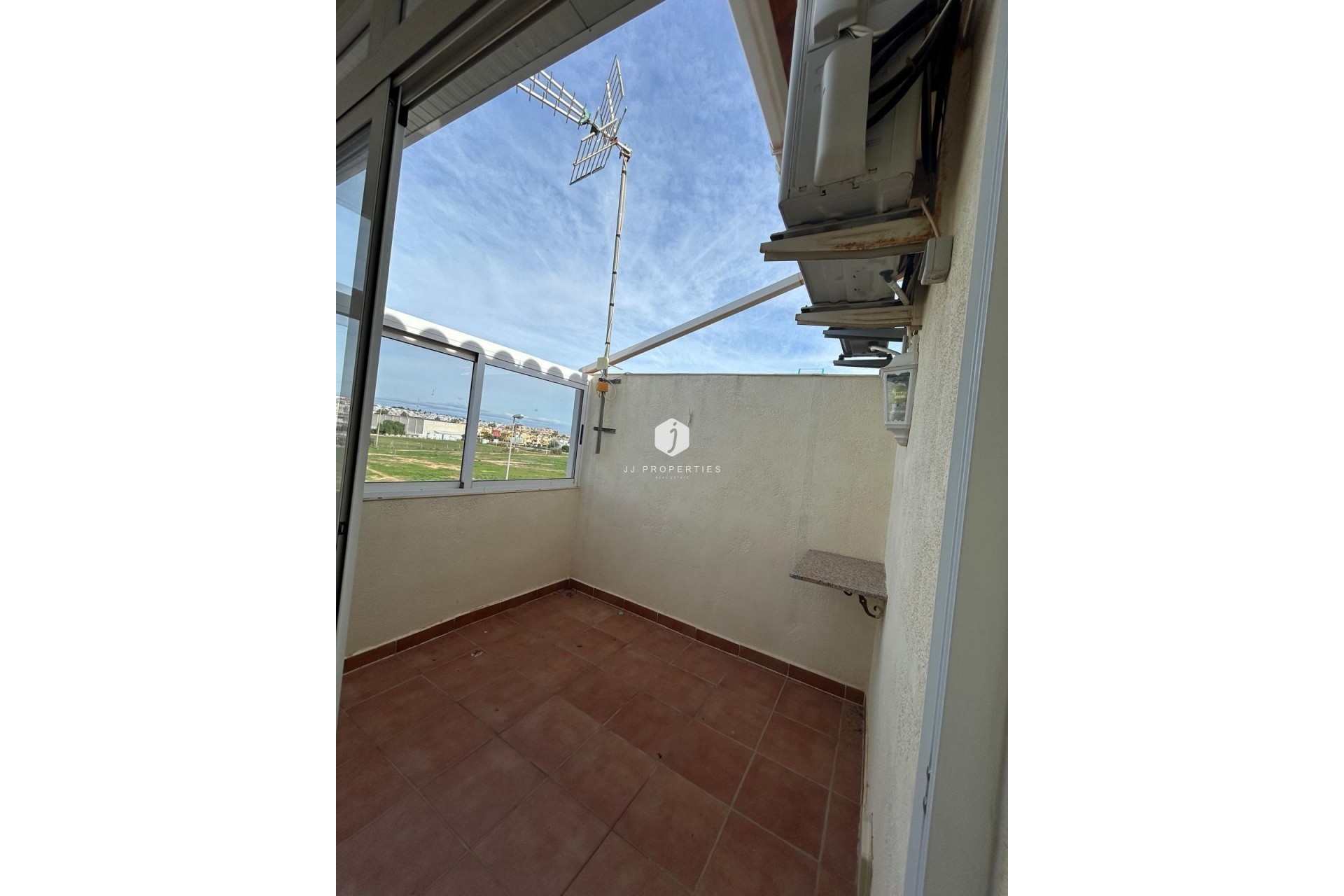 Aus zweiter Hand - Duplex -
Orihuela Costa - Rocio Del Mar