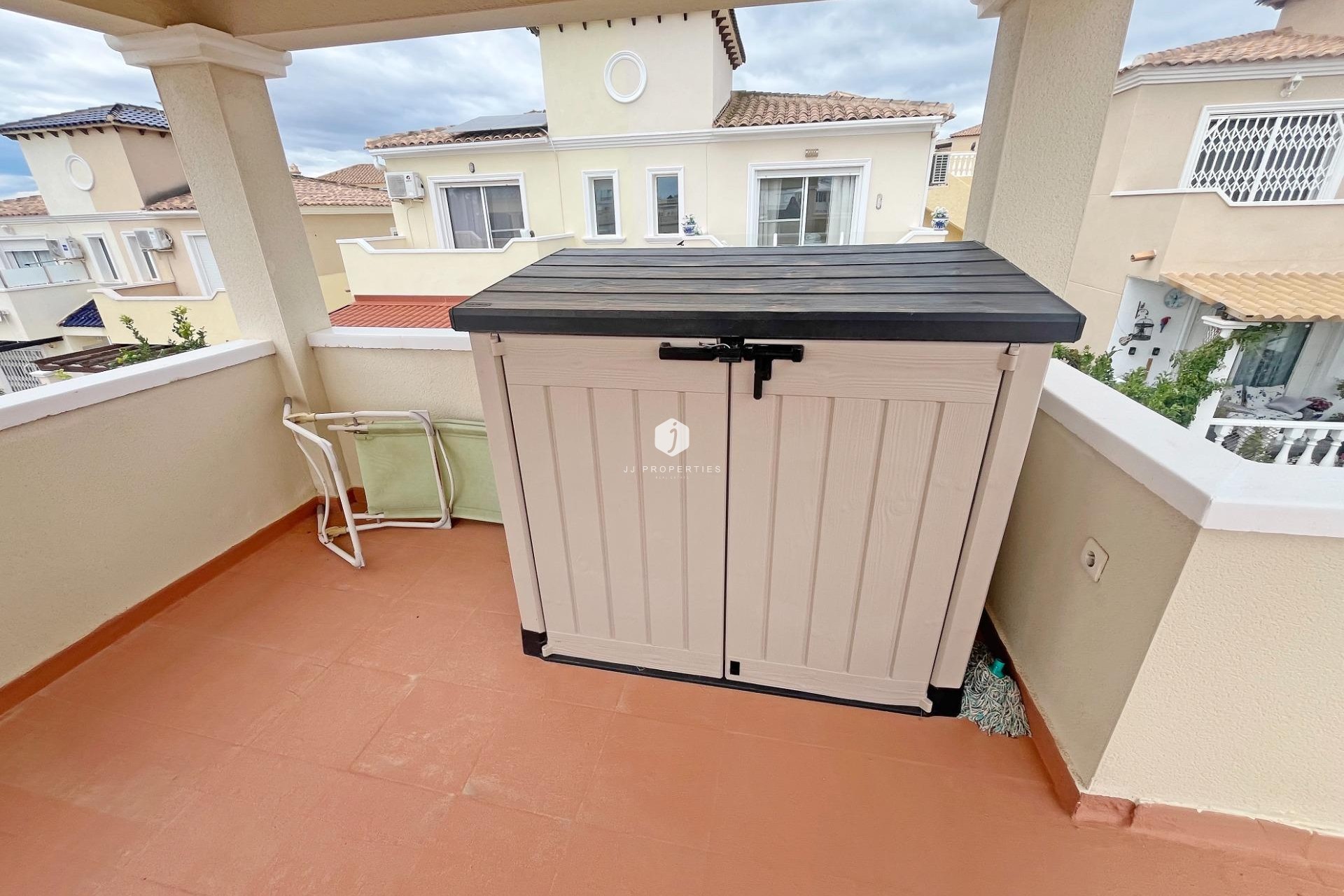 Aus zweiter Hand - Duplex -
San Miguel de Salinas - Las Filipinas