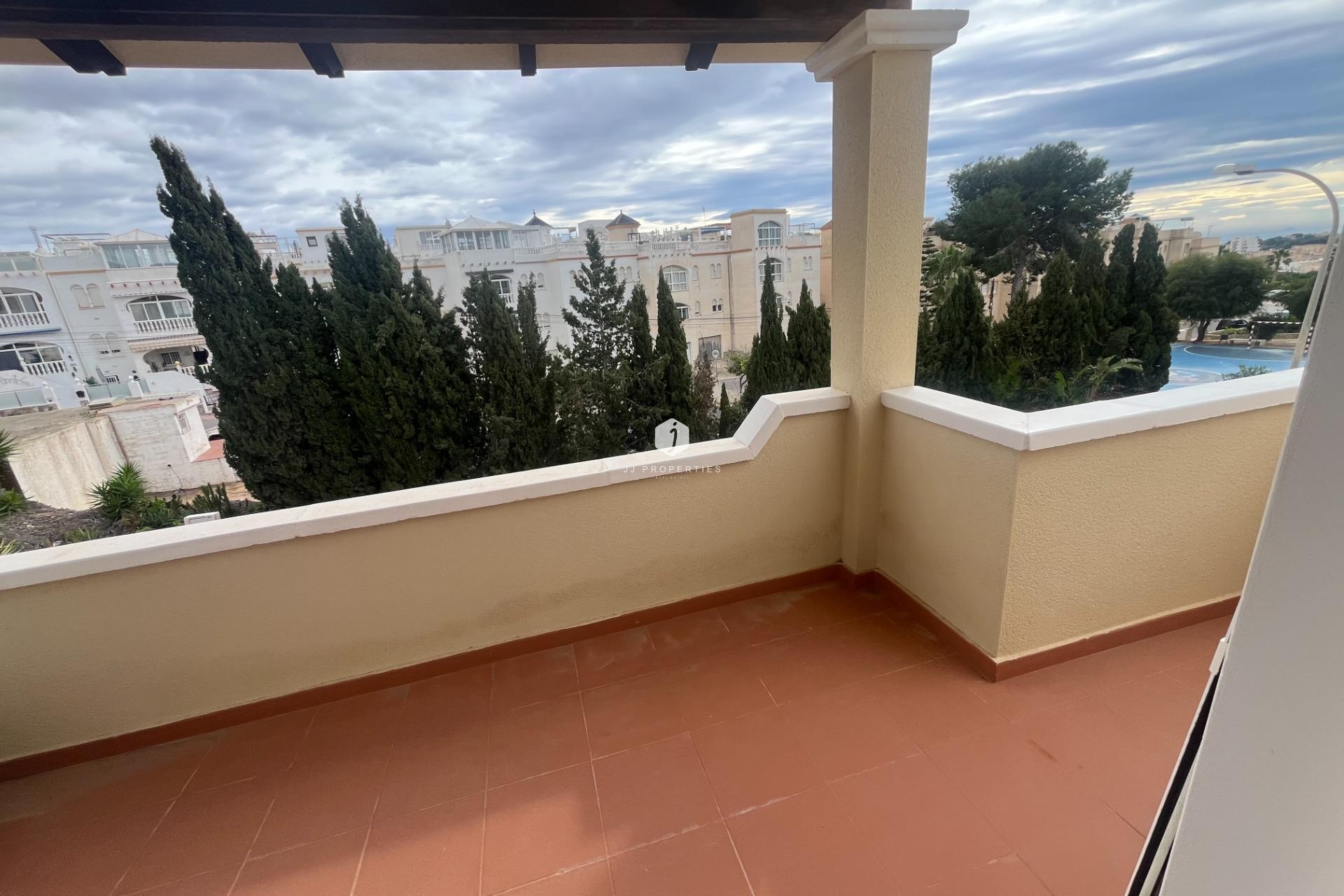 Aus zweiter Hand - Duplex -
San Miguel de Salinas - Las Filipinas