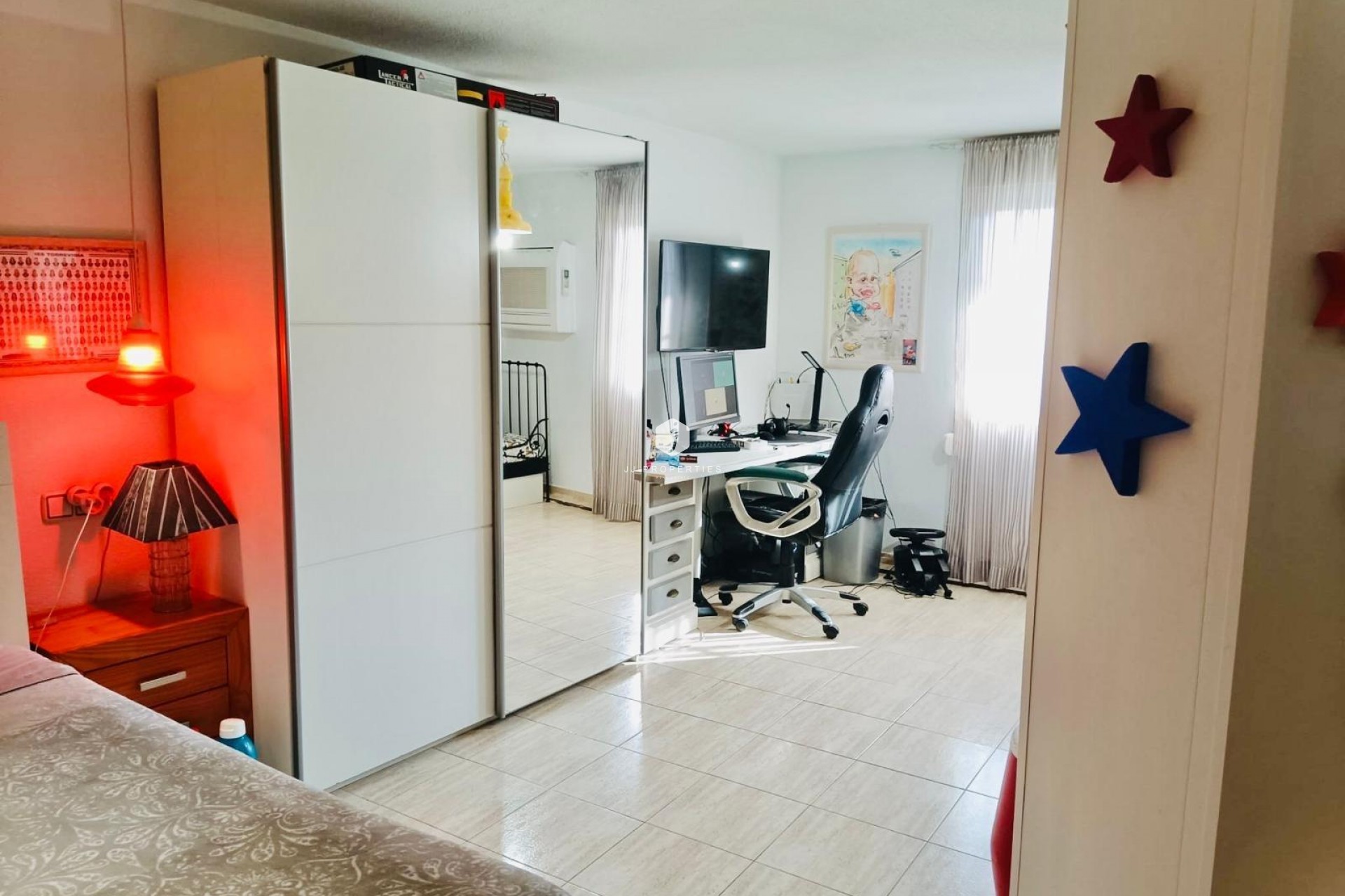 Aus zweiter Hand - Duplex -
Torrevieja - Acequion