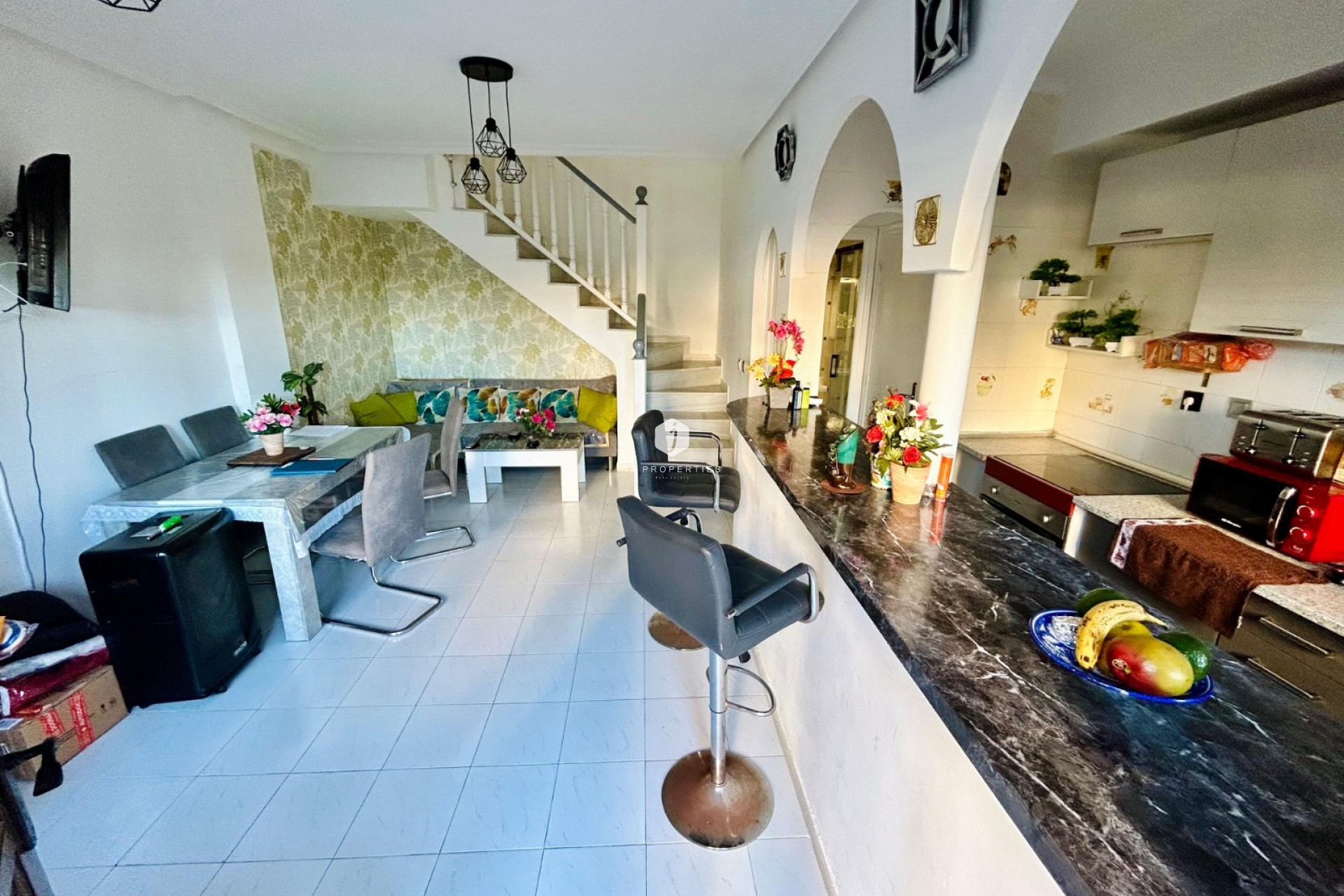 Aus zweiter Hand - Duplex -
Torrevieja - Costa Blanca