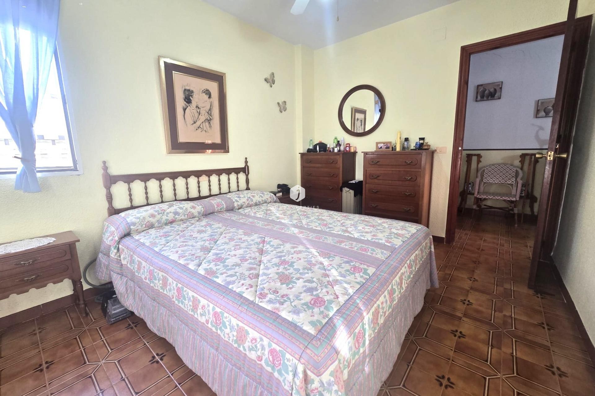 Aus zweiter Hand - Duplex -
Torrevieja - Habaneras