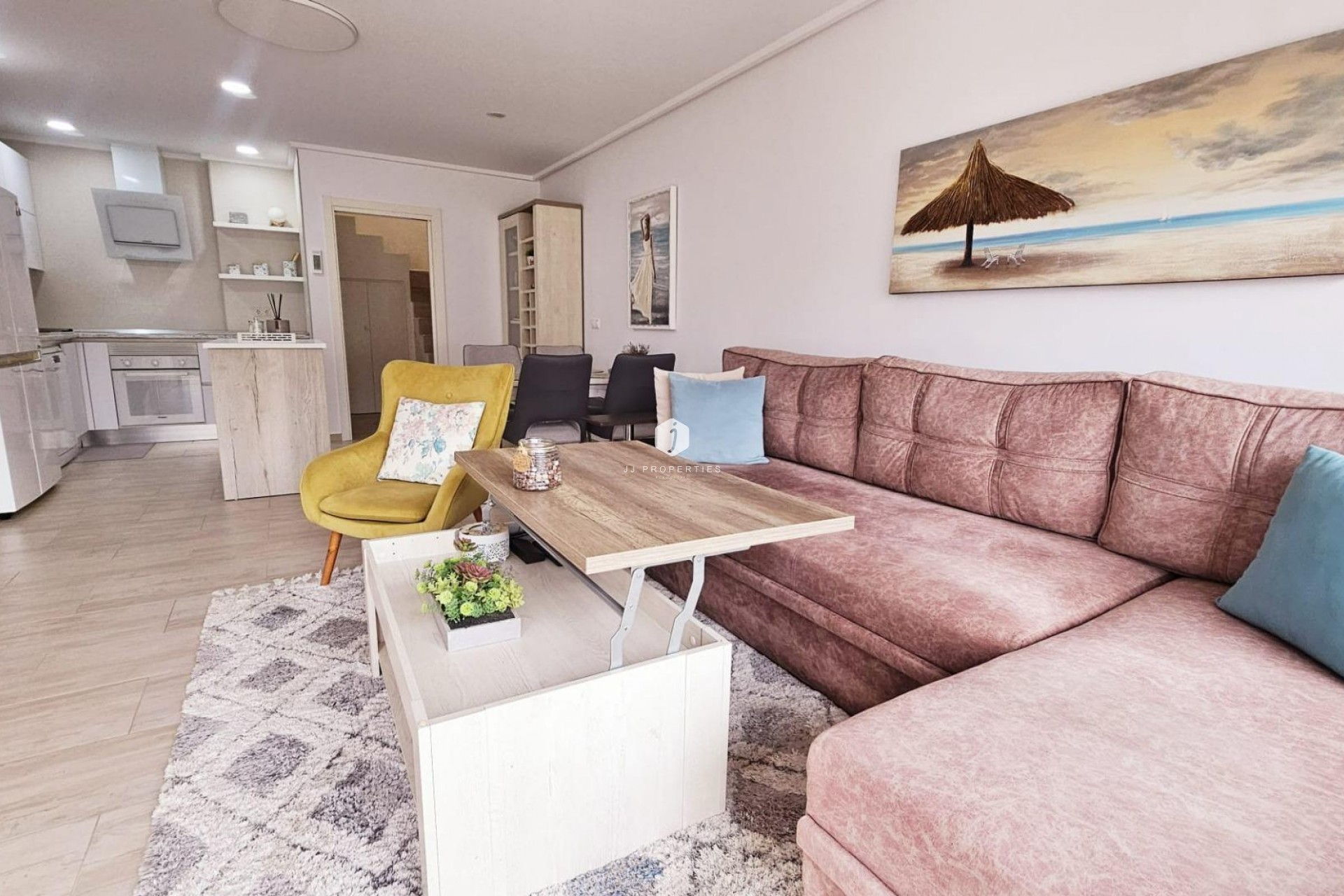 Aus zweiter Hand - Duplex -
Torrevieja - La siesta
