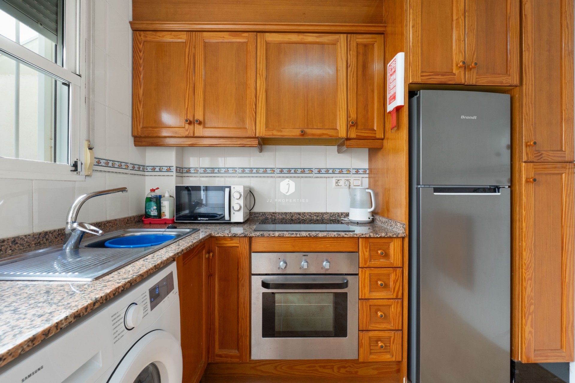 Aus zweiter Hand - Duplex -
Torrevieja - Nueva Torrevieja