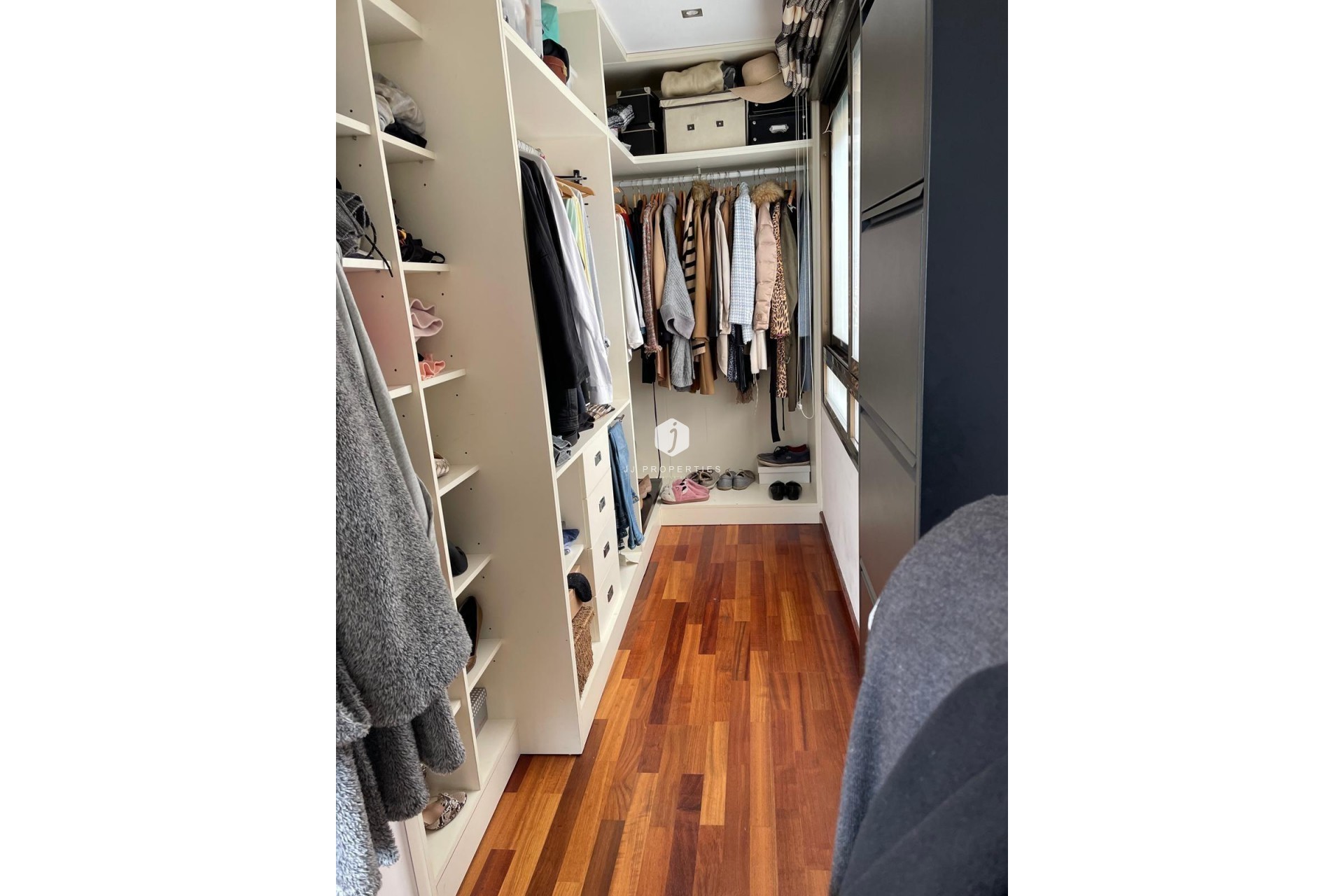 Aus zweiter Hand - Duplex -
Torrevieja - Playa del Cura