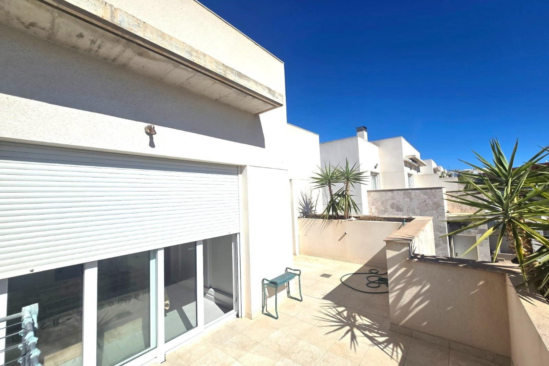 Aus zweiter Hand - Duplex -
Torrevieja - Sector 25