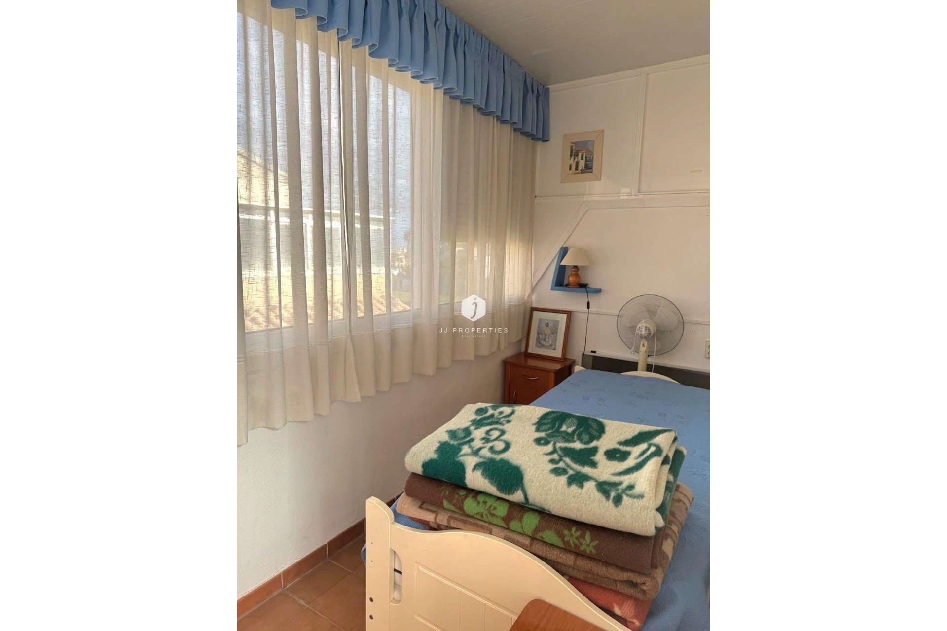 Aus zweiter Hand - Duplex -
Torrevieja - Torreblanca