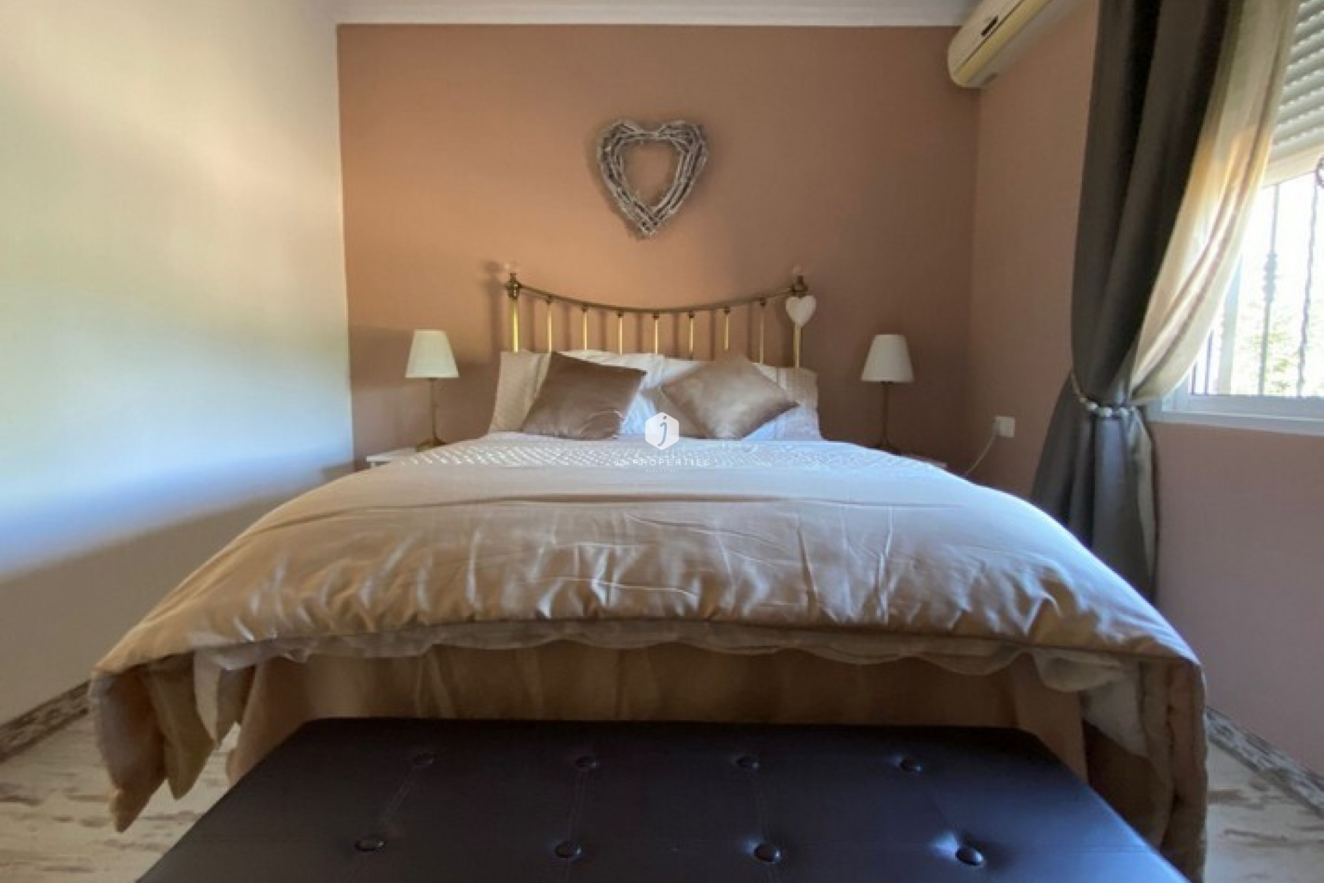 Aus zweiter Hand - Landgut -
Albatera - Inland