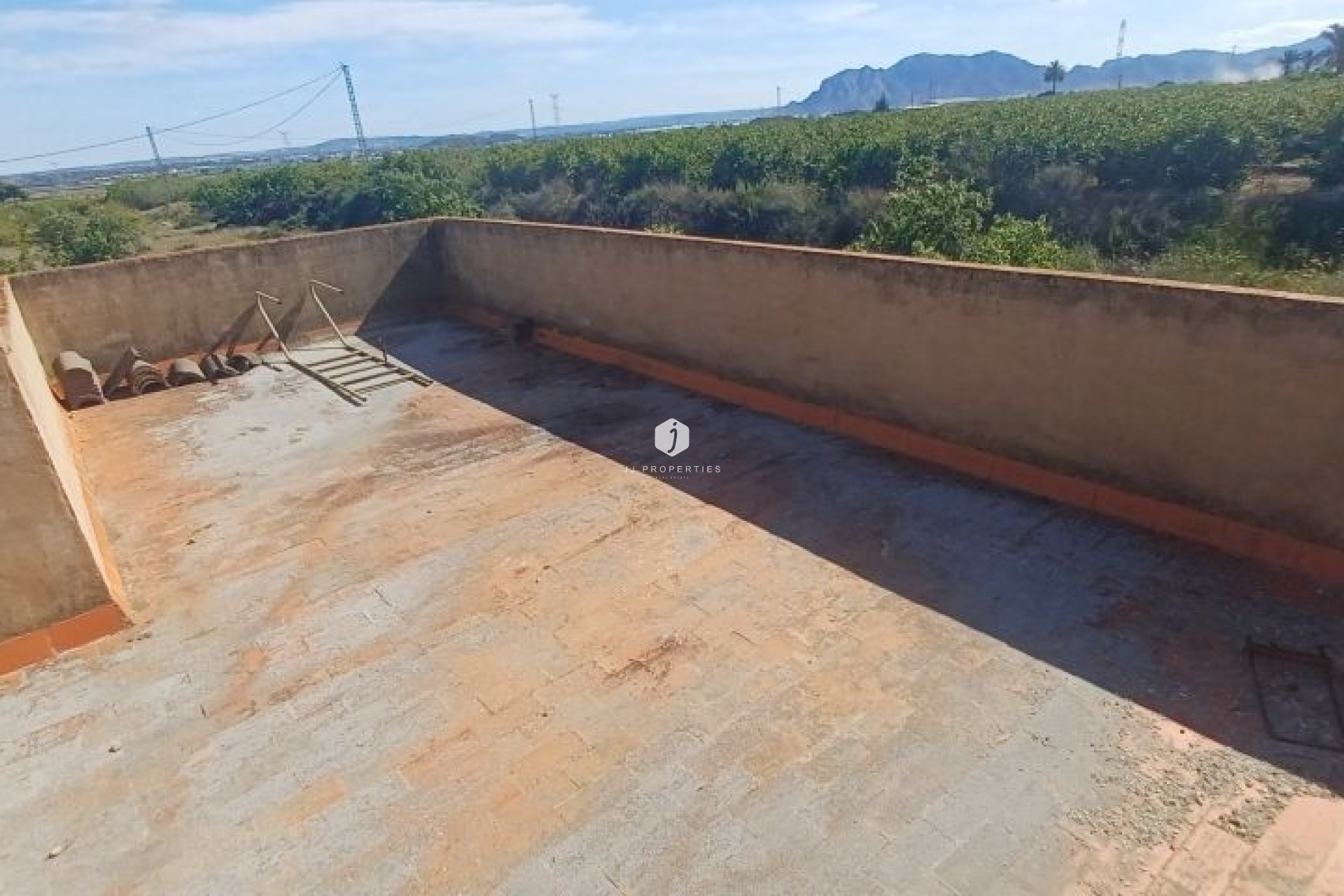 Aus zweiter Hand - Landgut -
Albatera - Inland