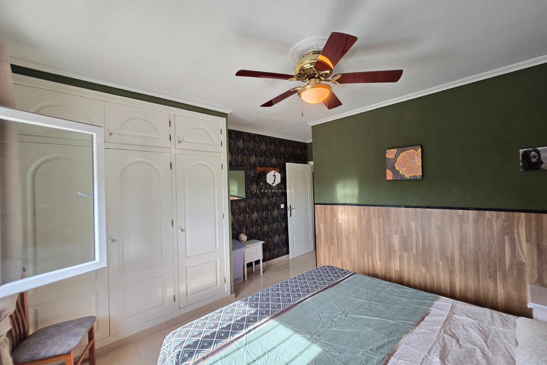 Aus zweiter Hand - Landgut -
Dolores - Costa Blanca